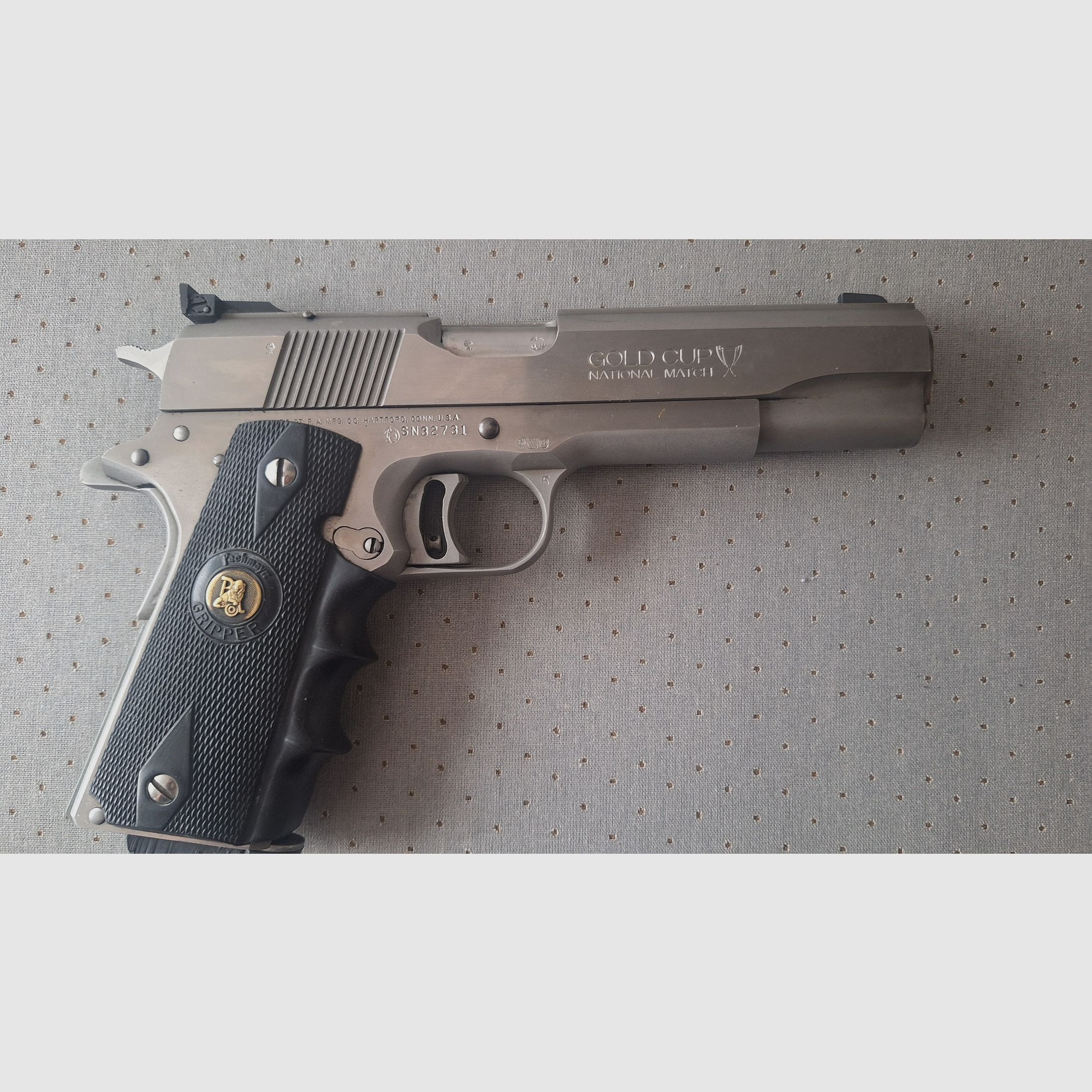 Colt 1911 Gold Cup zu verkaufen, 45 ACP