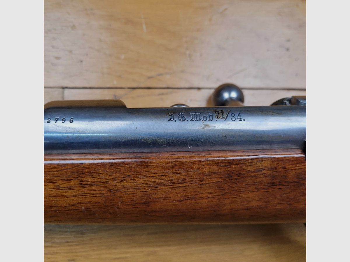 Splendido fucile d'infanteria Mauser 1871/84 – Numero di serie completamente corrispondente – Arsenal prussiano di Spandau – Prestigiosa assegnazione ai 1° Cacciatori a Piedi della Guardia – Canne nuova – Stato museale, immagine 26 di 35