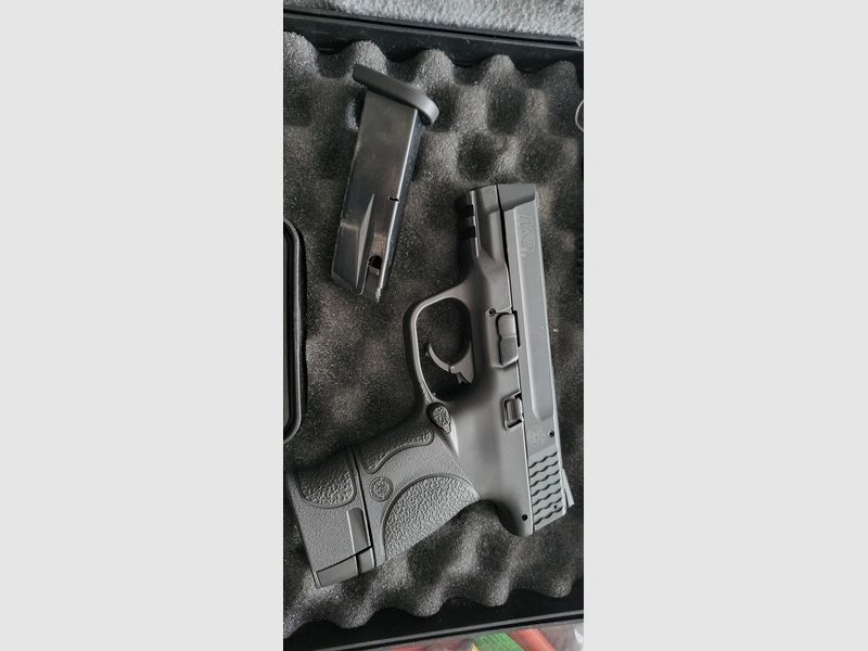 Smith&Wesson M&amp;P9c Schreckschusspistole 9mmPAK