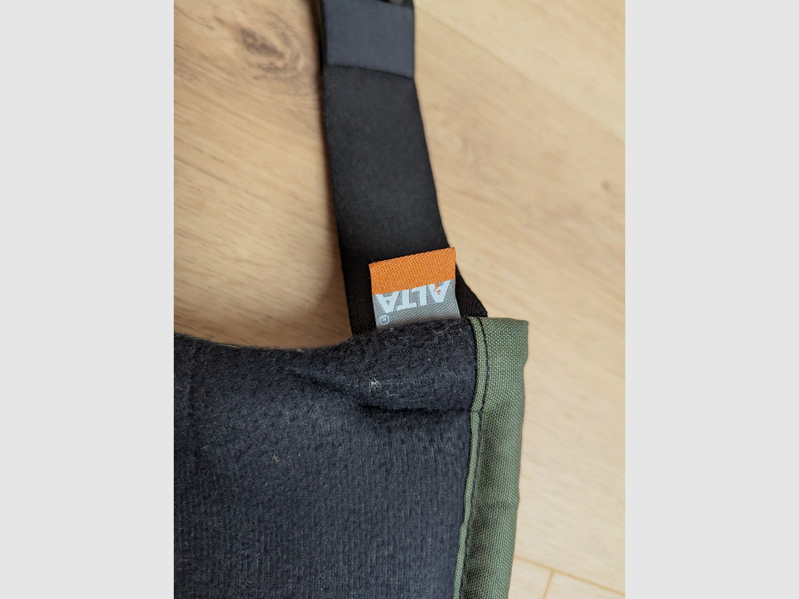 Alta Tactical Altaflex Knieschützer Olivgrün Alta Tactical Knieschutz (Schwarz, Nylon, Kautschuk) Airsoft