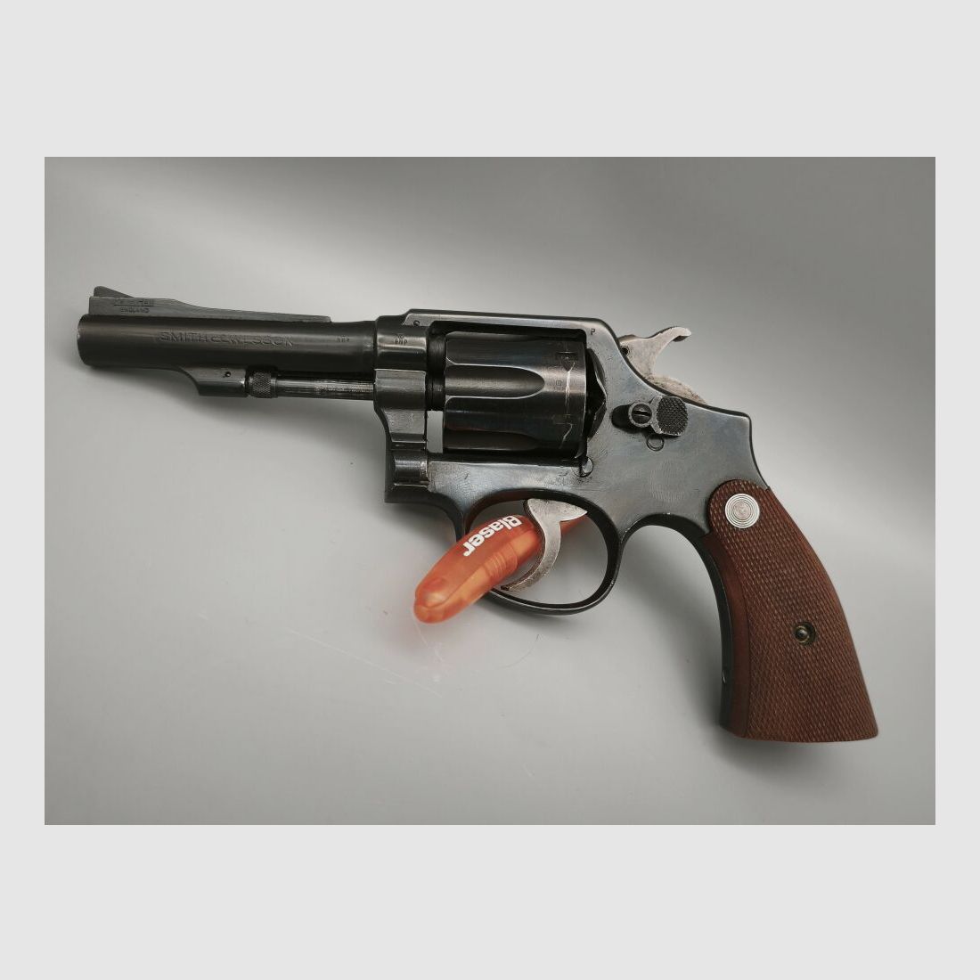 Smith & Wesson S&W Victory Revolver .38Special umgebaut bei Parker Hale .38Special