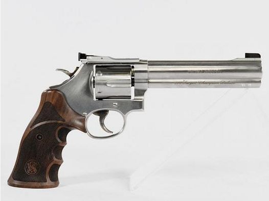 Smith & Wesson 686 Target Champion Deluxe