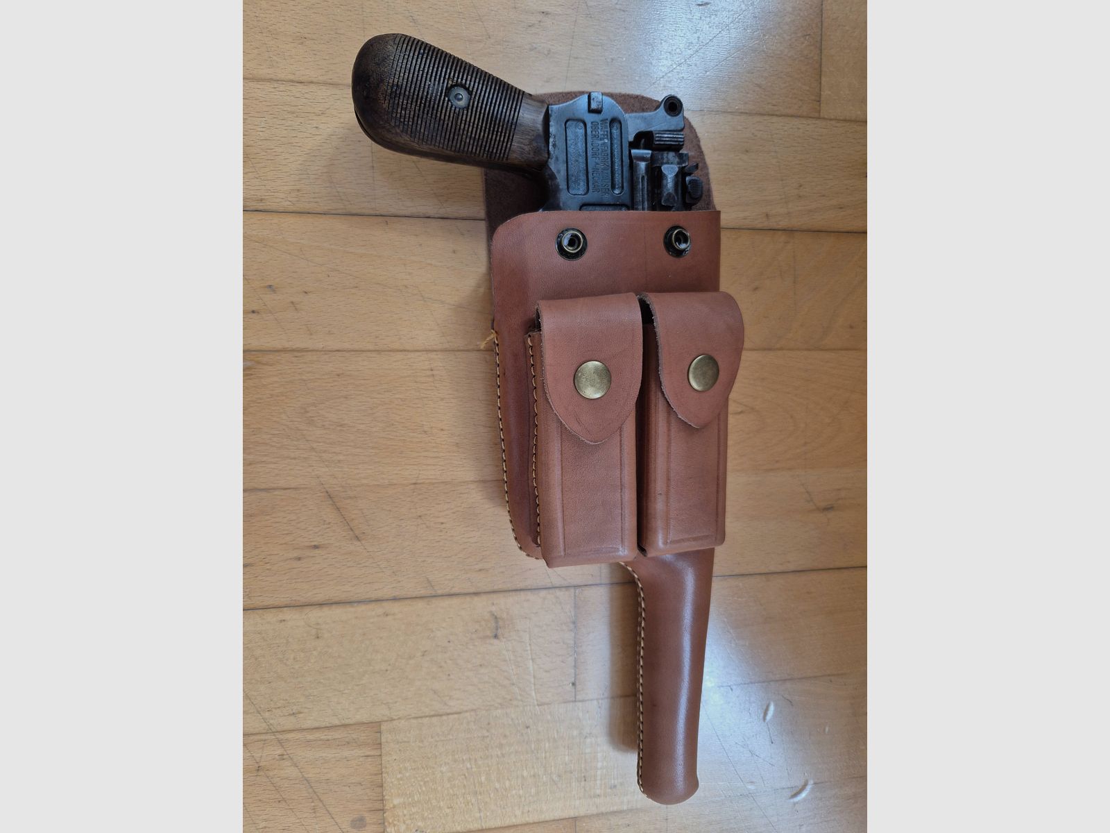 Mauser C96 Broomhandle Schnellfeuer M712 Repro Holster aus Leder, Bild 1 von 4