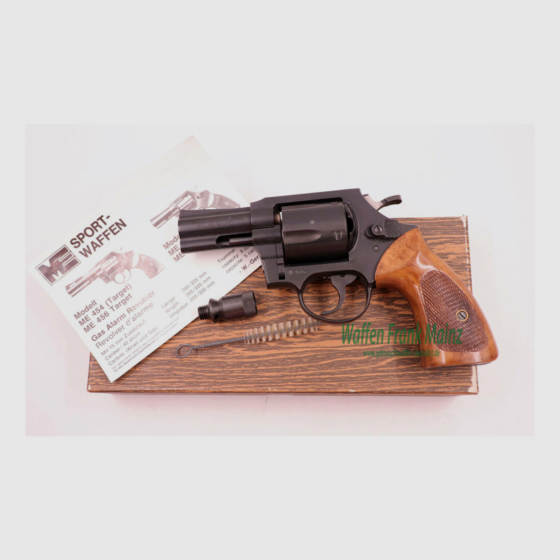 Melcher Cuno, Solingen ME 454 Officer .45short Knall