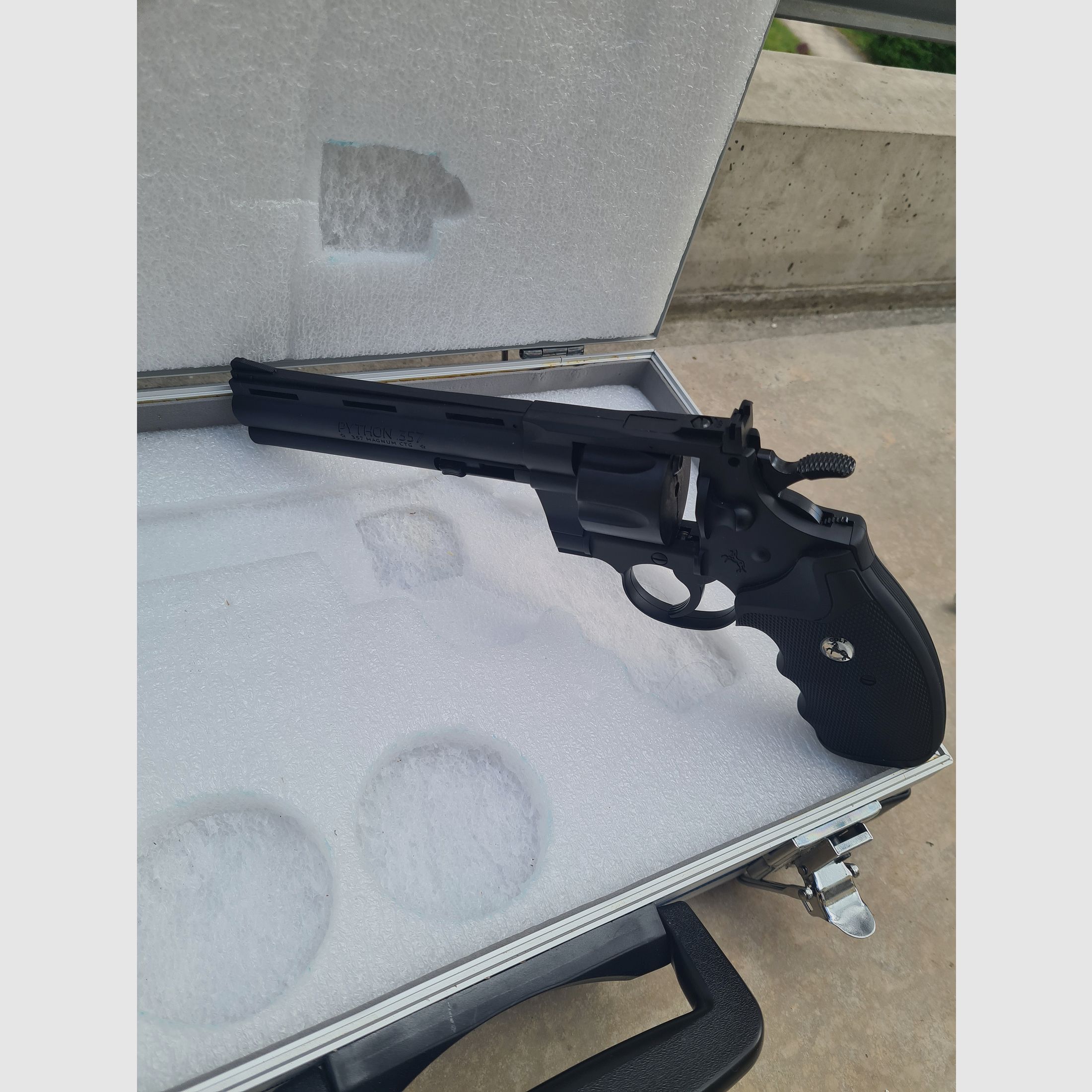 COLT Phyton 6 Magnum 357