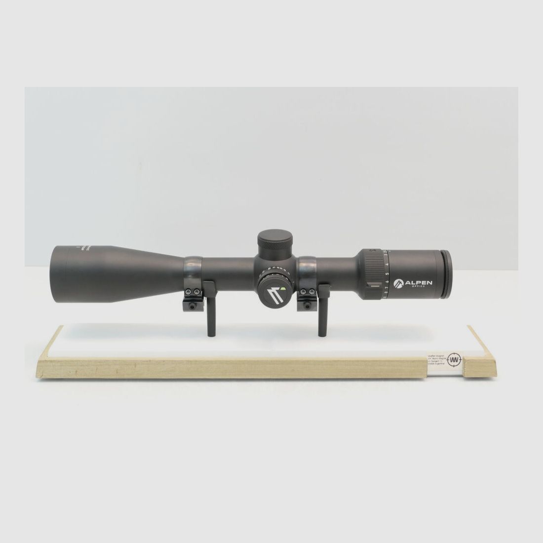 Alpen Optics	 Apex XP