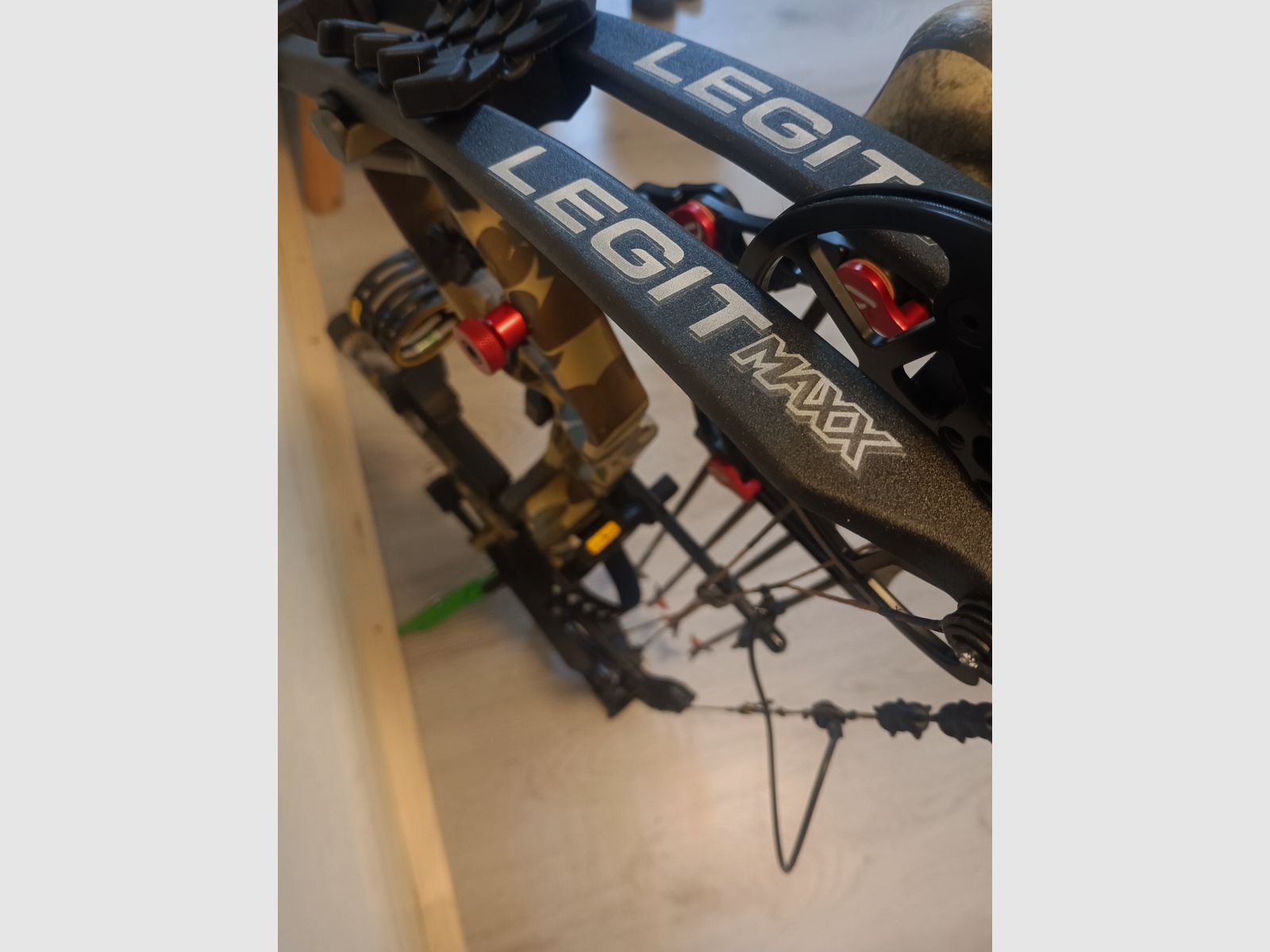 Compoundbogen Bear Legit maxx rth