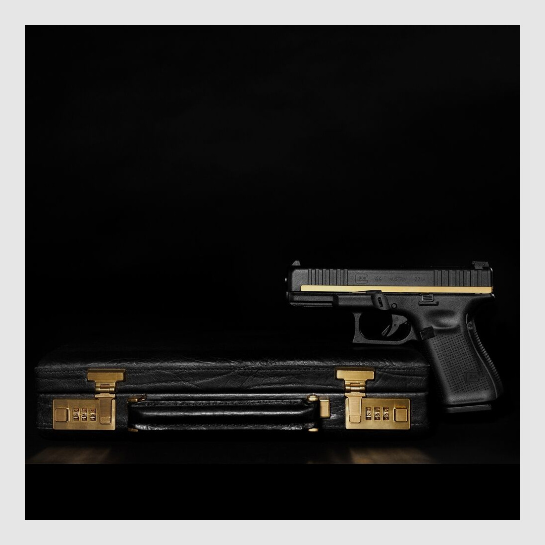 Glock Pistol G44 Special Edition Golden Line .22 lfb.