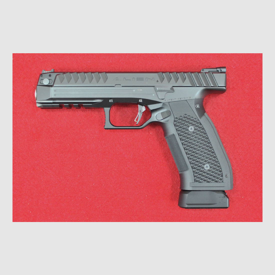 Laugo Arms Alien Performance Édition Noire 9mm Luger