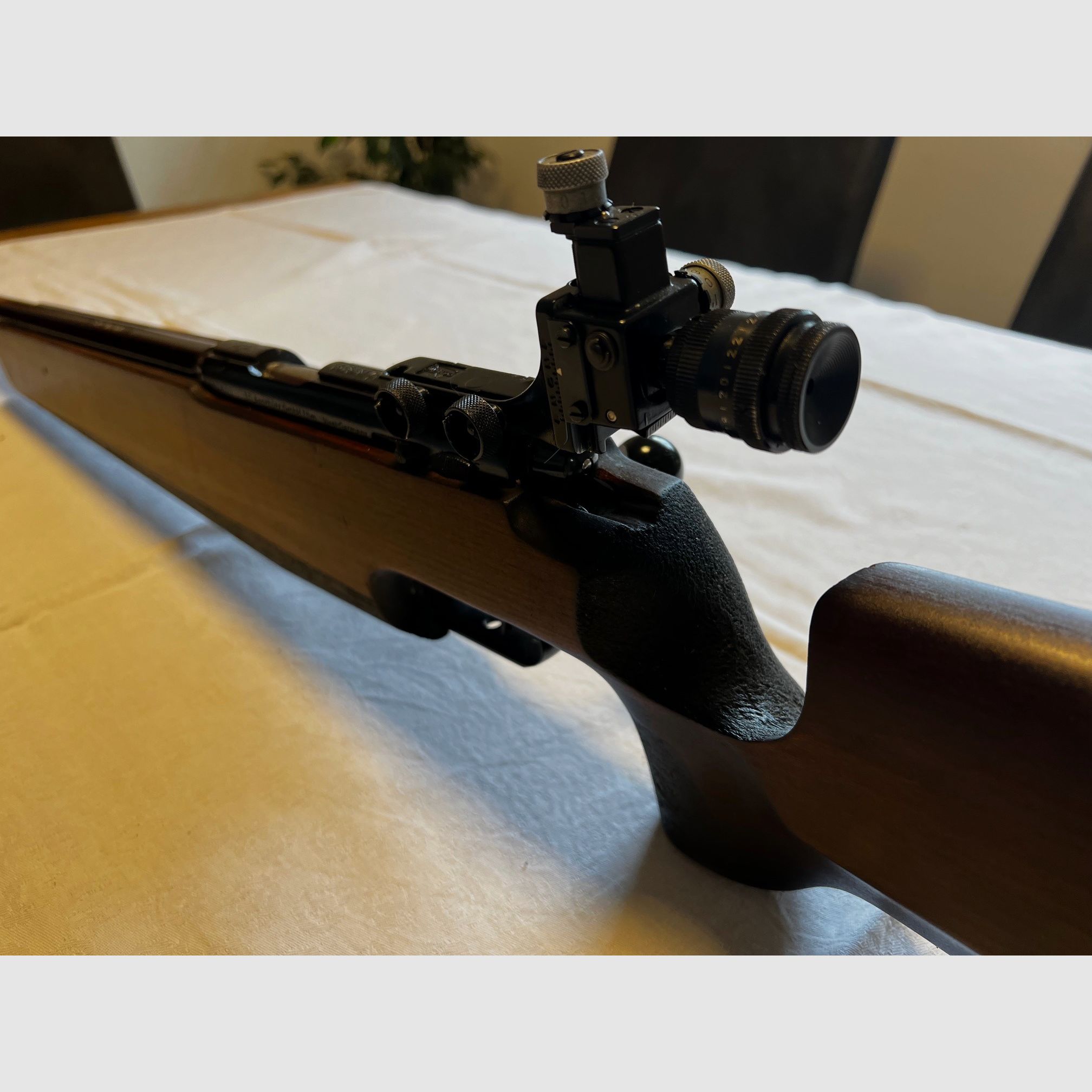 Anschütz KK Mod. 1807 Kaliber .22 Gunfinder