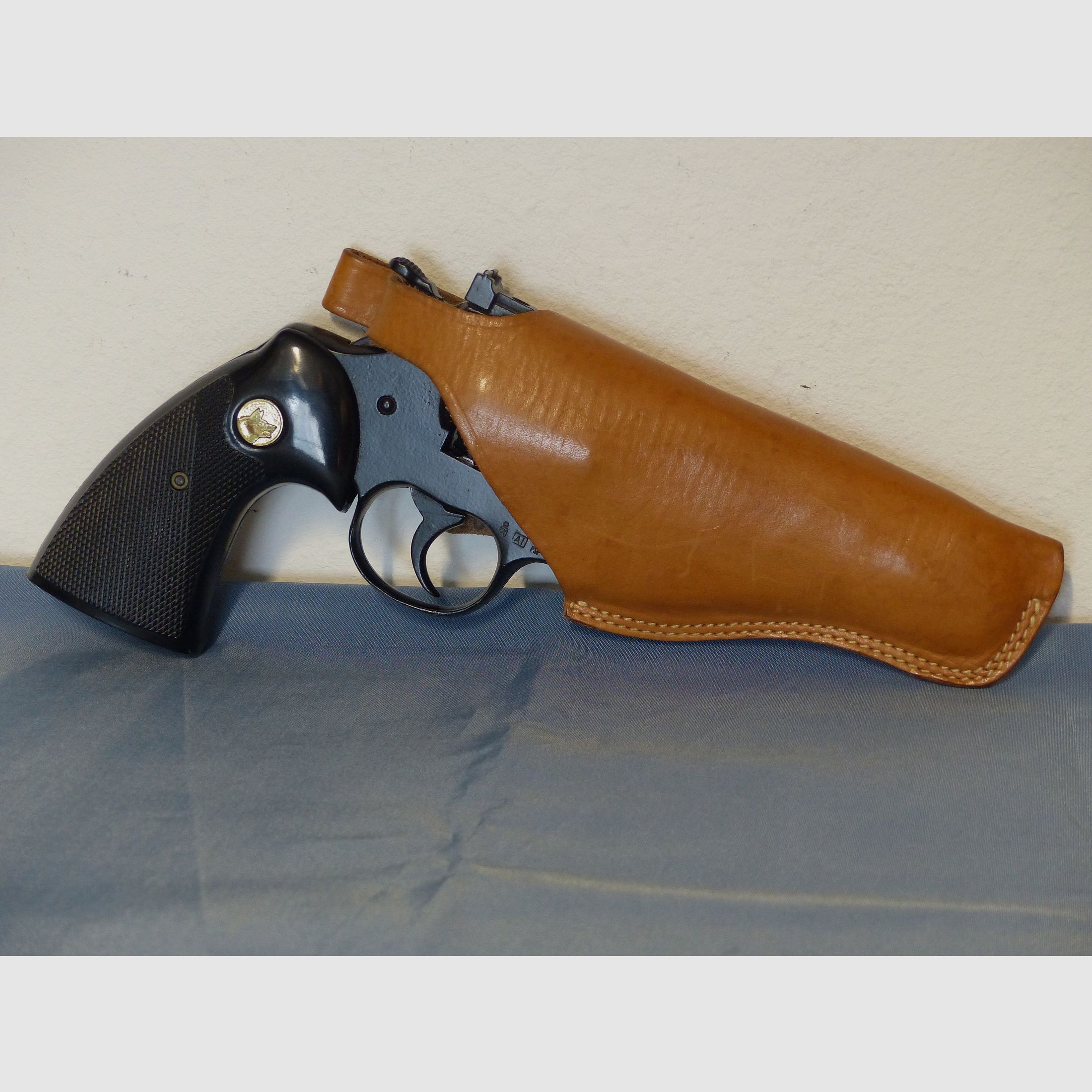 Schreckschuss Gas Revolver Umarex Python Cal. .380 Knall PTB 282 mit Holster + Abschussbecher vintage