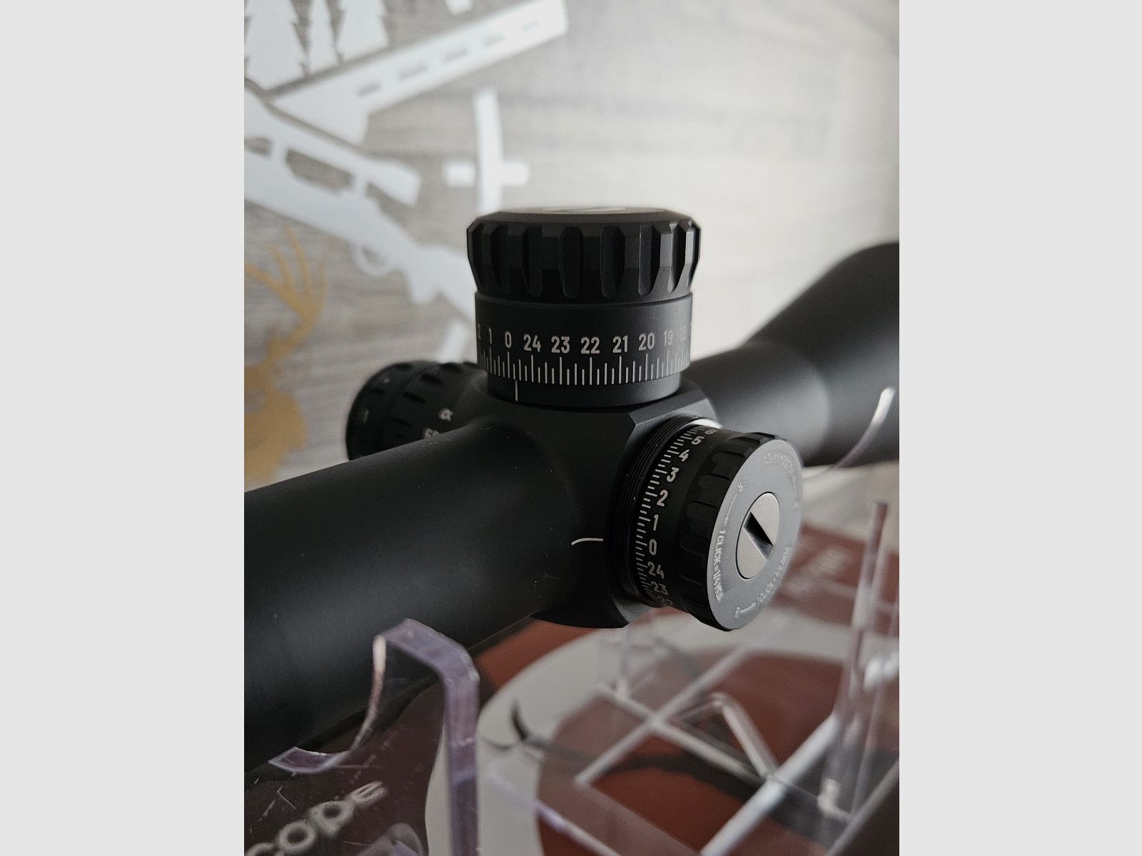 Telescopio Meopta MeoPro R6 3-18x56 RD SFP Reticolo 4C con punto luminoso - Nuovo dal commercio specializzato -