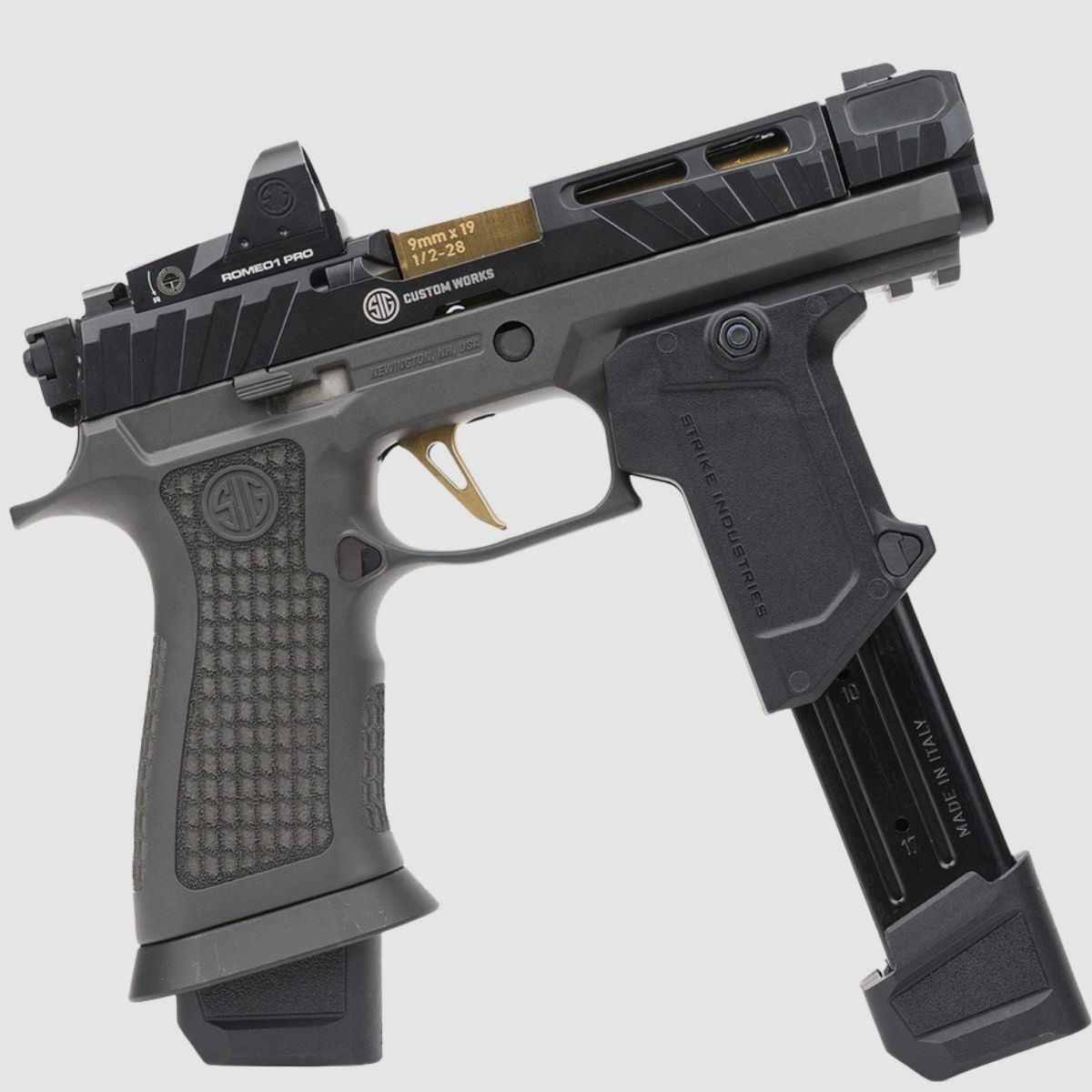 Strike Industries - Uchwyt na zapasowy magazynek do SIG SAUER P320 - SI-P320-MAGHOLDER, zdjęcie 10 z 12