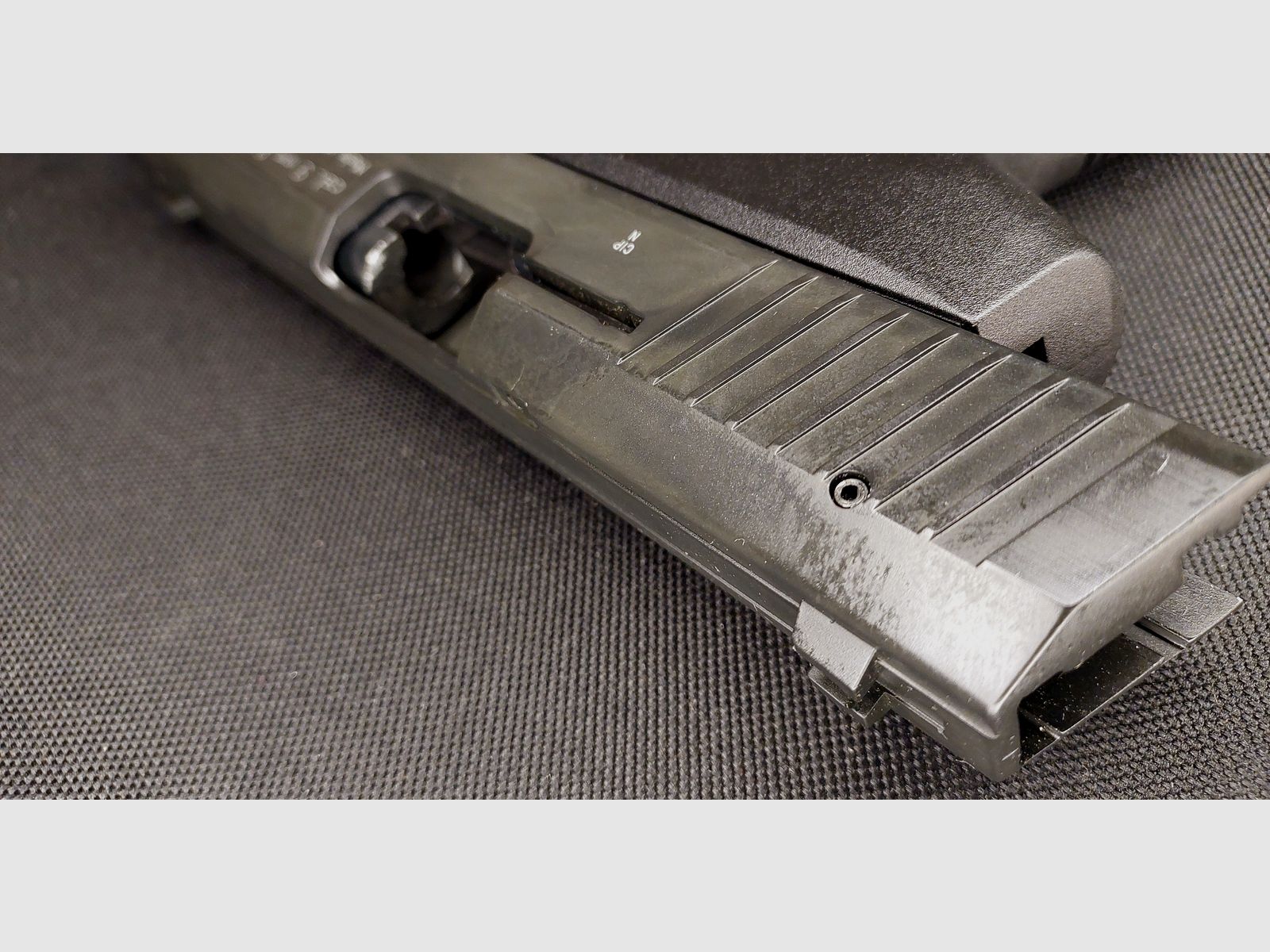 Pistola de alarma Röhm RG96 niquelada (PTB 699) RG 96