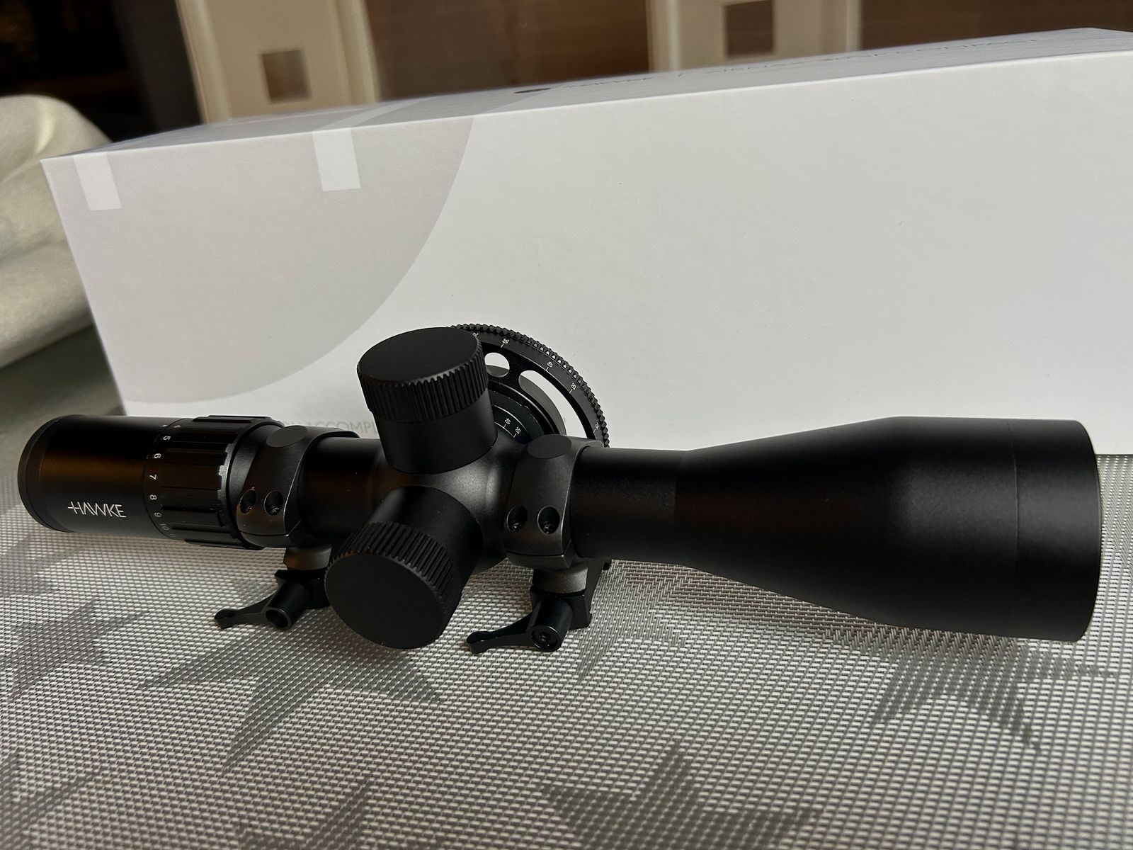 Hawke Airmax 30 SF Compact 4–16×44 AMX IR + Sidewheel + 30-mm quick-release mount + OVP