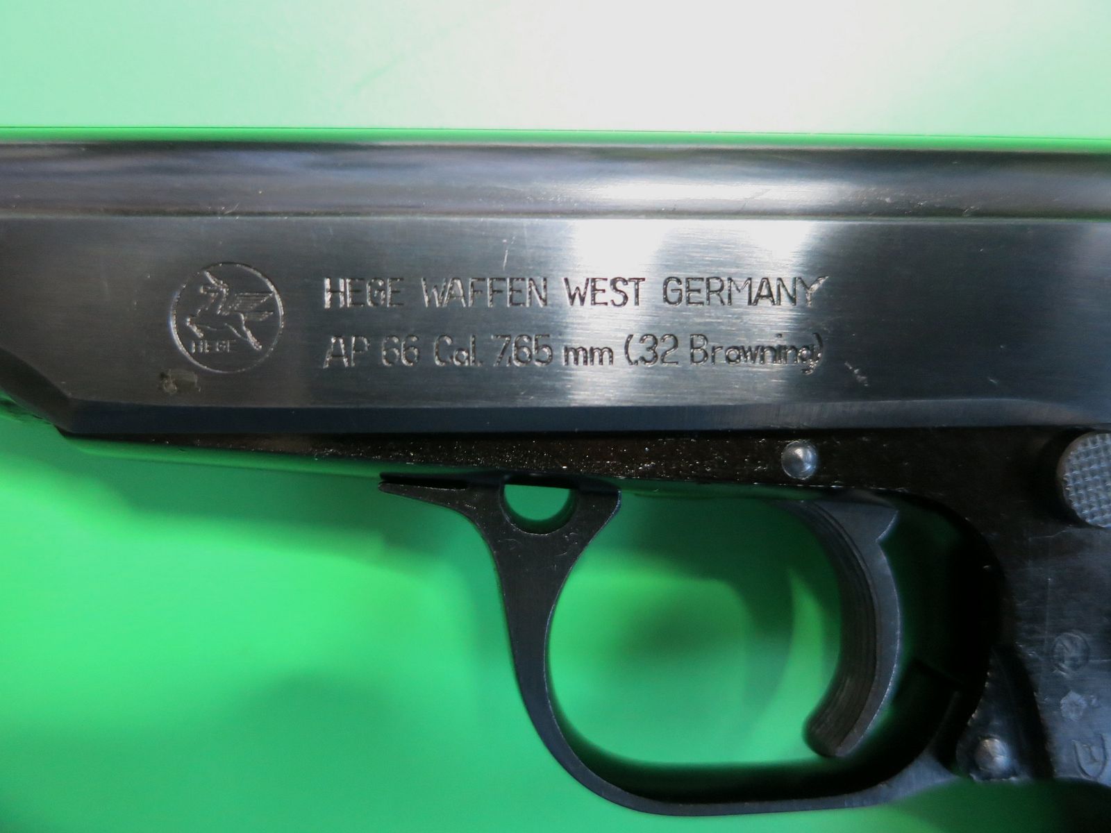 Halbautomatische Pistole, HEGE AP66, Kal. 7,65 mm Browning (.32 ACP), Sammlerwaffe       #89, Bild 3 von 8