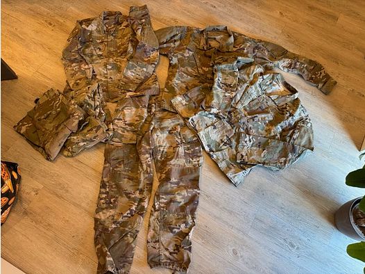 US Army Flecktarn veldjacke en broeken maat M - XL