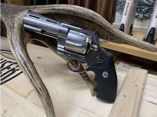 Colt Anaconda, 4"