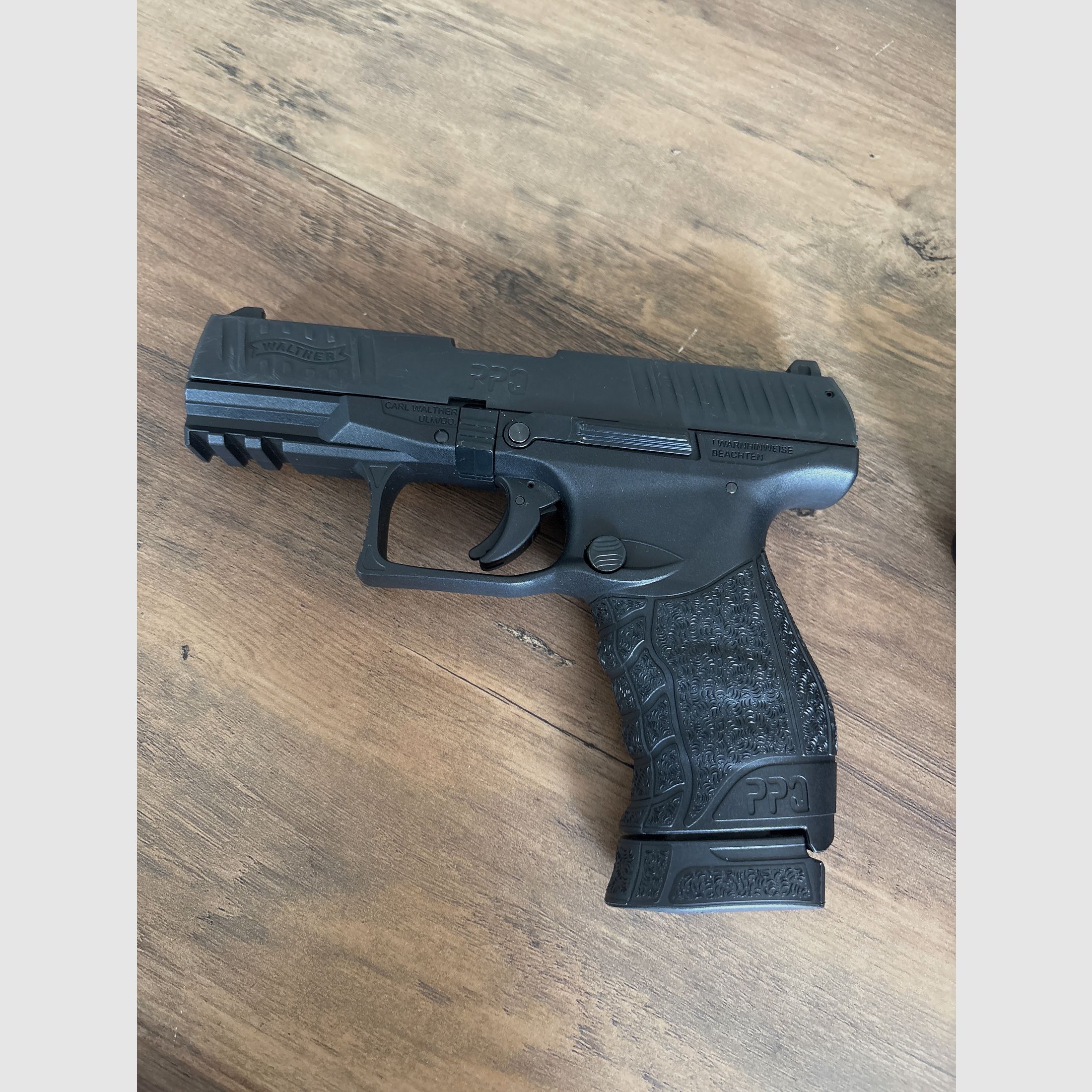 Walther PPQ M2 Navy Kit BLK – 9 mm P.A.K. Schreckschusswaffe
