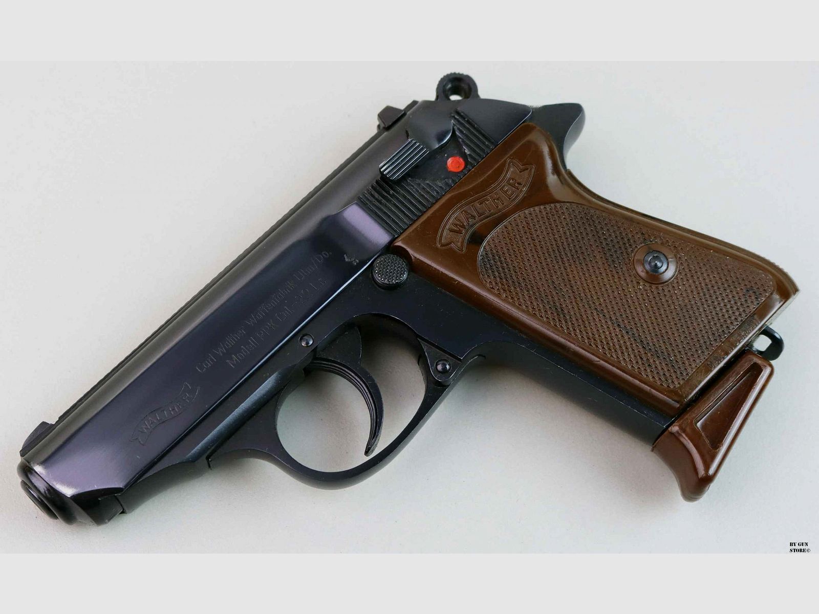 Pistola Walther mod. PPK cal. 22 l.r. matr. 113610, immagine 2 di 10