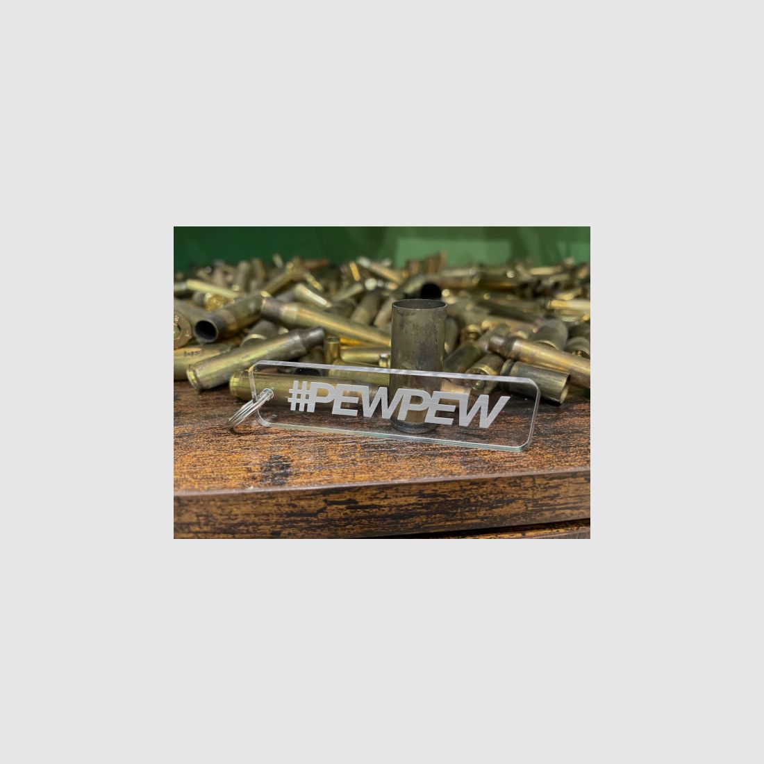 SCHLÜSSELANHÄNGER "PEW PEW"