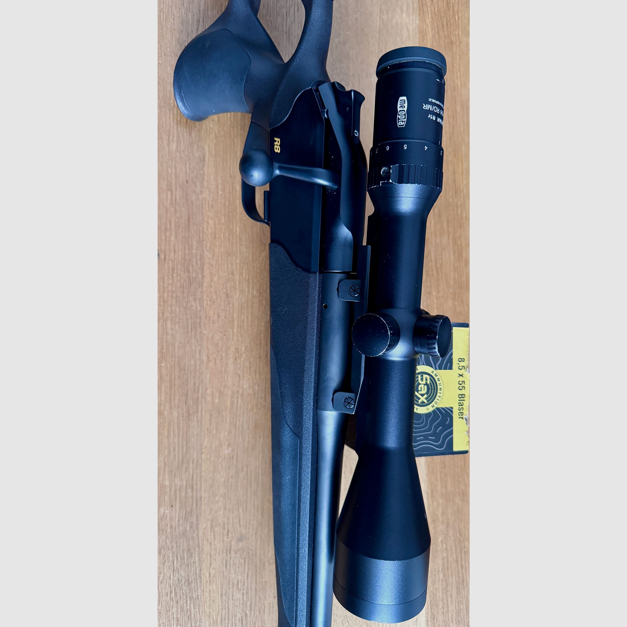Blaser R8 Ultimate 8,5 x 55 Blaser verstellbarer Schaft Svemko Titan-SD Meopta Meostar R1 3-12x56 RD/MR