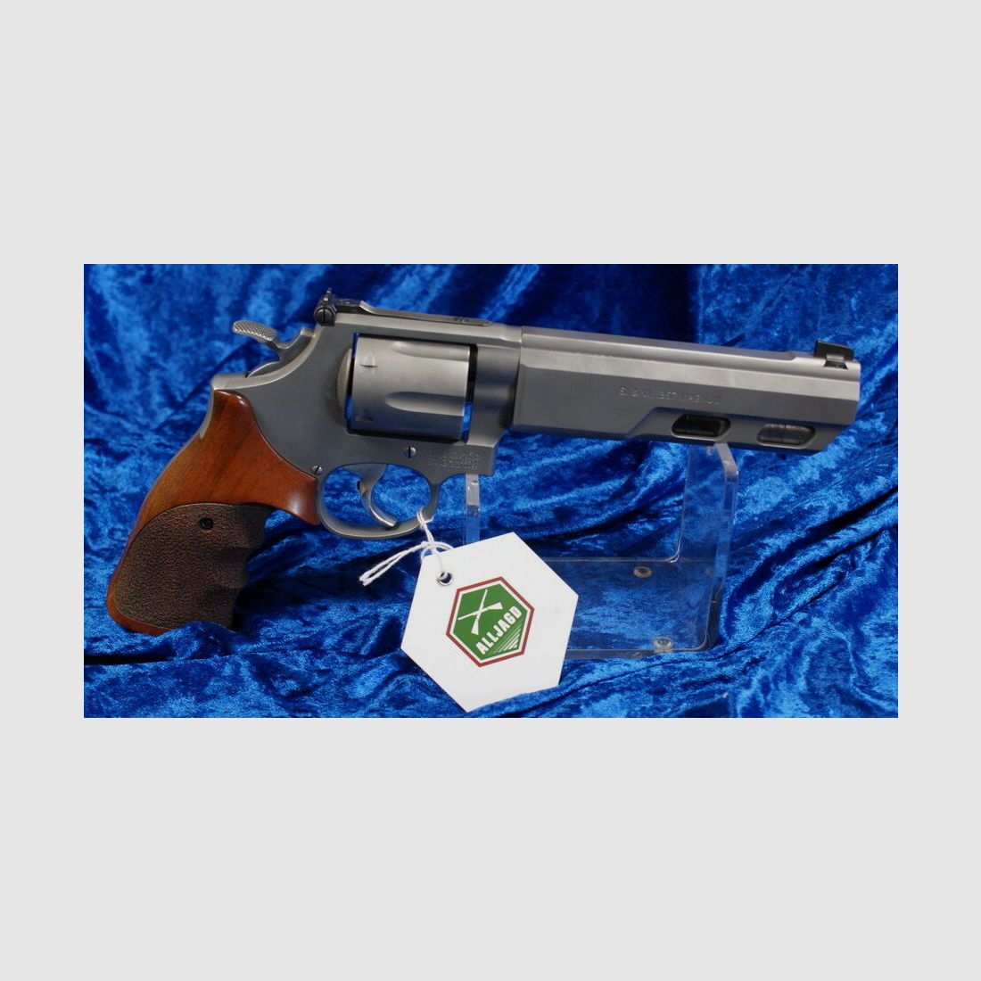 Smith & Wesson 686 Competitor Perf. Center