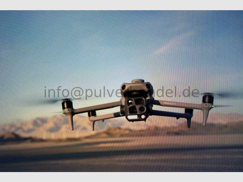 Drohne DJI Matrice 4 T brandneu im Set mit Koffer vom Fachhandel Einführung Drohne zur Kitzrettung, ASP Bekämpfung, Vermisstensuche und zum Einsatz bei Behörden