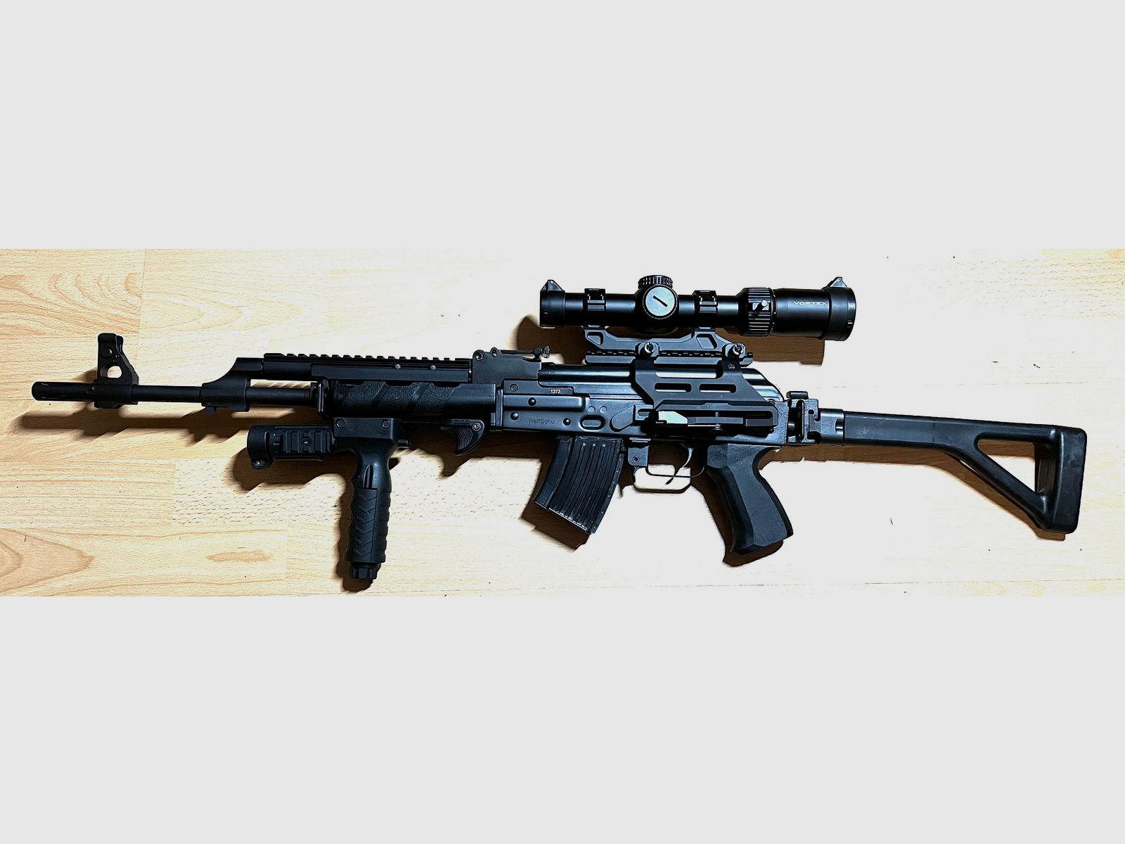 Zastava PAP-G 7,62×39 Komplettsetup – Vortex Strike Eagle 1-8×24 – Ultimak Rail – UTG QD Mount – Profi-Konfiguration | AK Sammlerstück | Jagd & Sport | keine Saiga / Molot / Arsenal / WBP