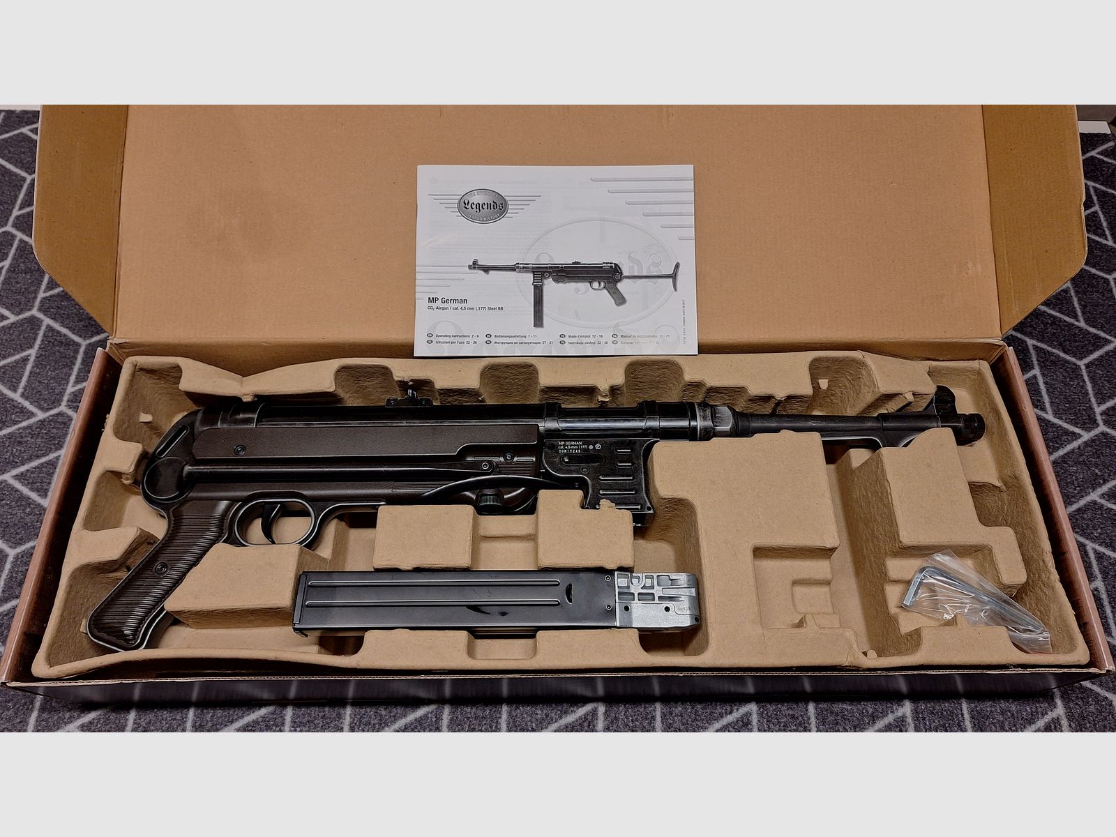 Legends MP German Legacy Edition - 4.5 mm steel BB Co2 - NEW!