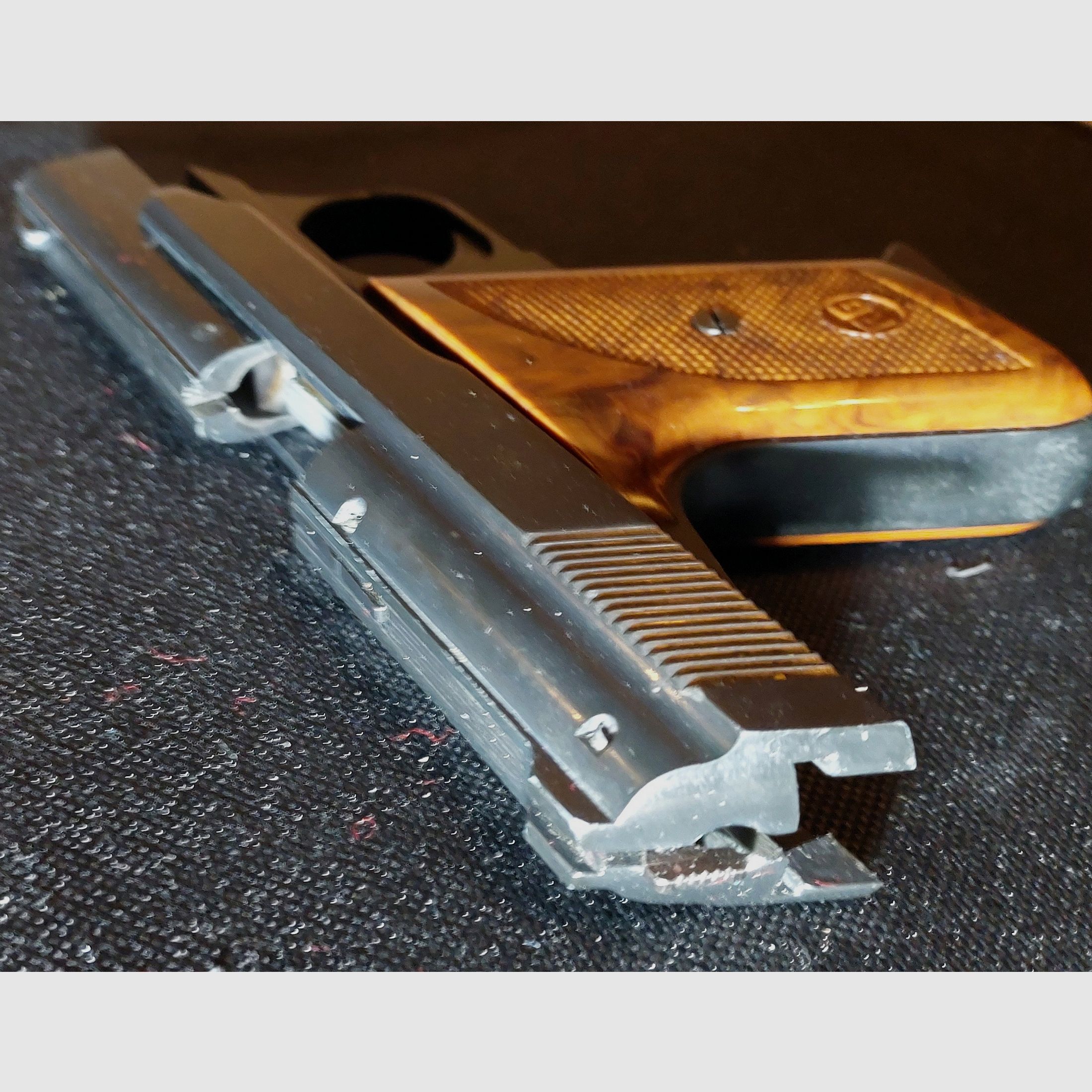 Röhm RG8 (RG 8) Pistolet à blanc Cal. 8mm OVP (PTB 154) RARE !