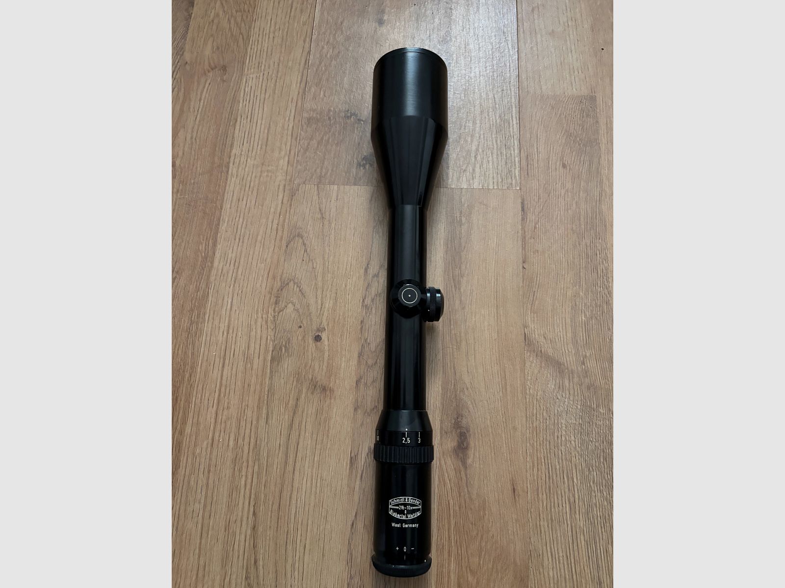 Schmidt u. Bender 2,5-10x56 Réticule 4