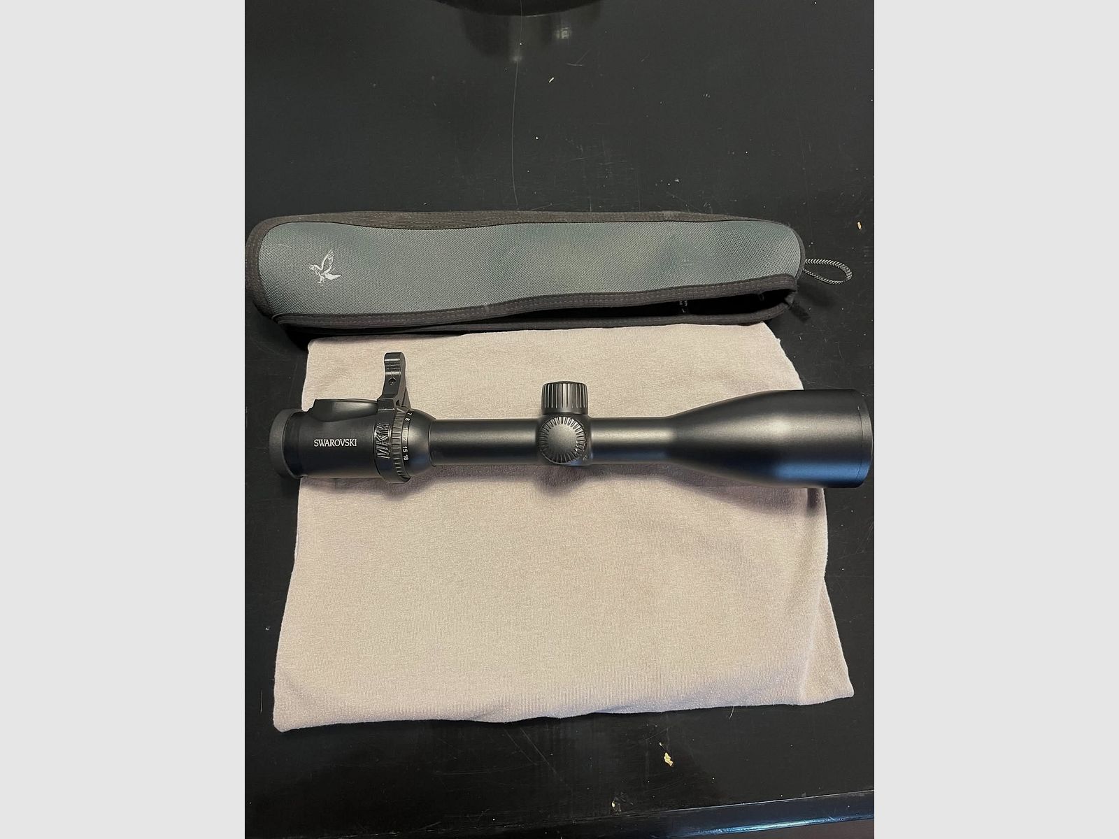 Swarovski Z8i 2.3-18x56 P mit Zubehör