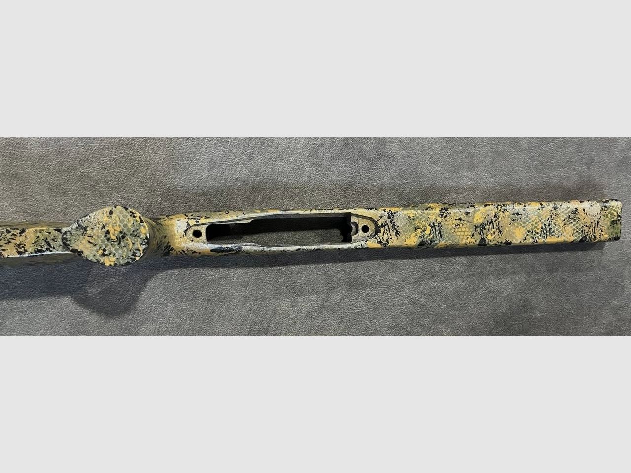 Stock en camo noyer pour les fusils Tikka T3 et T3X