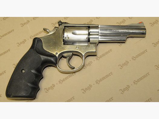 Smith & Wesson 66-4