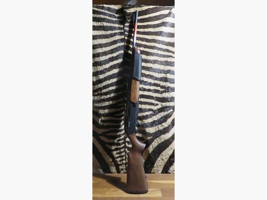 Karabina pompowana WINCHESTER SXR2 Field gwintowana kal.300wm lufa 53 cm