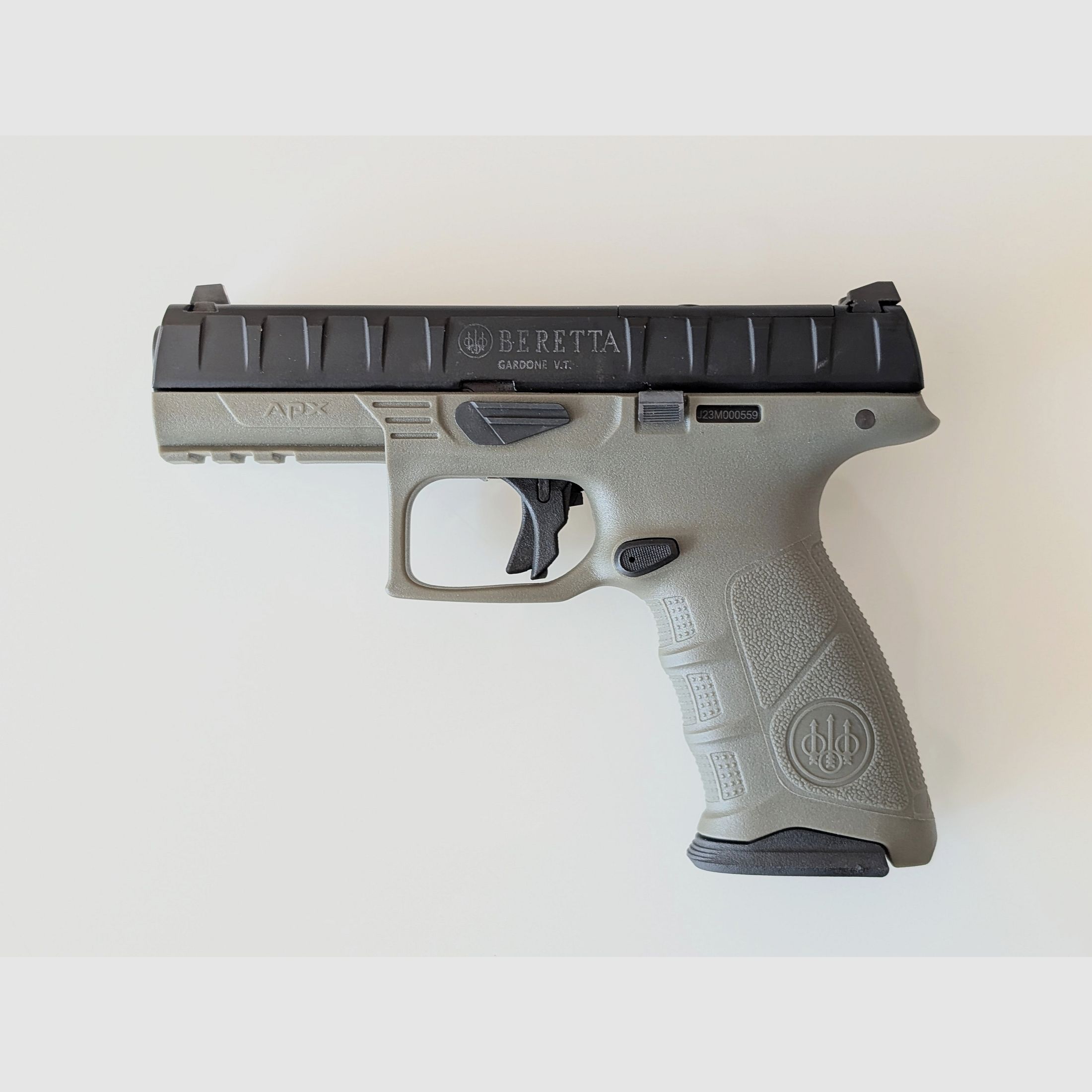 Beretta APX RDO 6 mm, gaz, < 1,0 J, OD