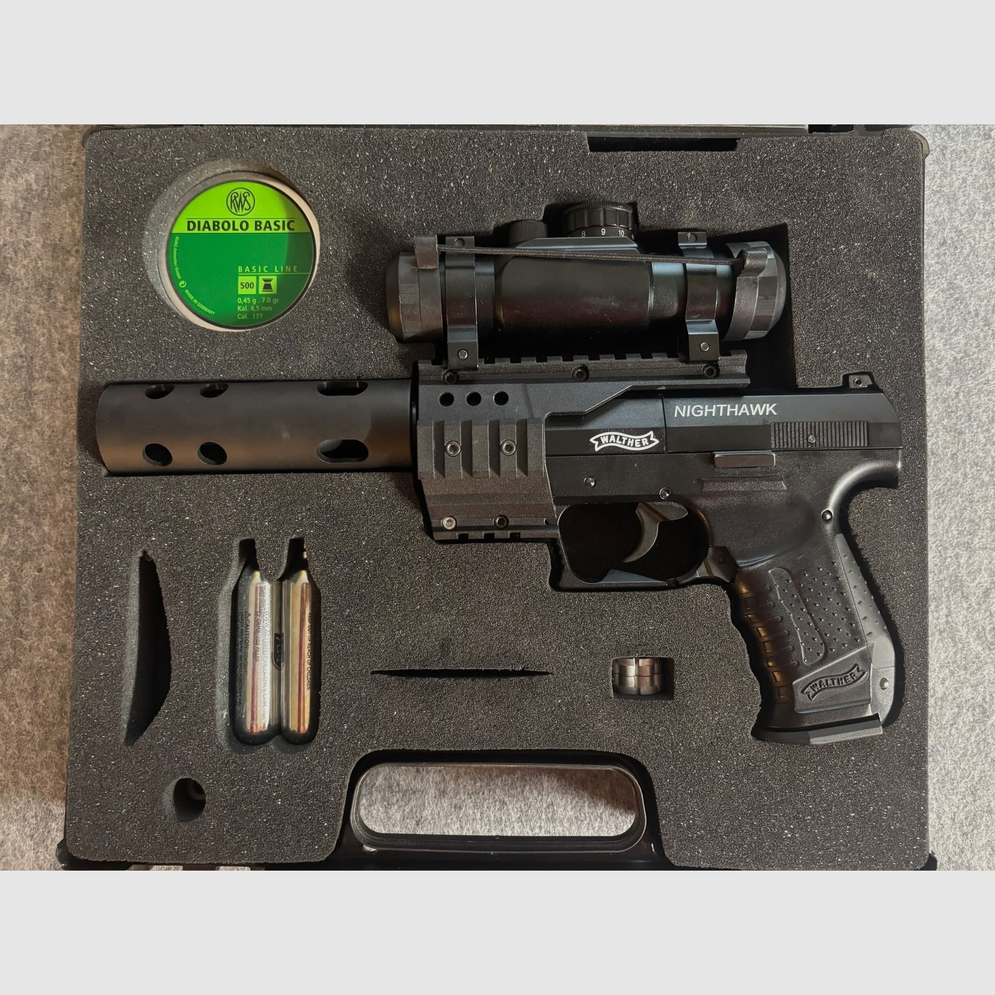 Walther Nighthawk 4,5 mm Diabolo - pistola Co2 in valigetta, immagine 5 di 5