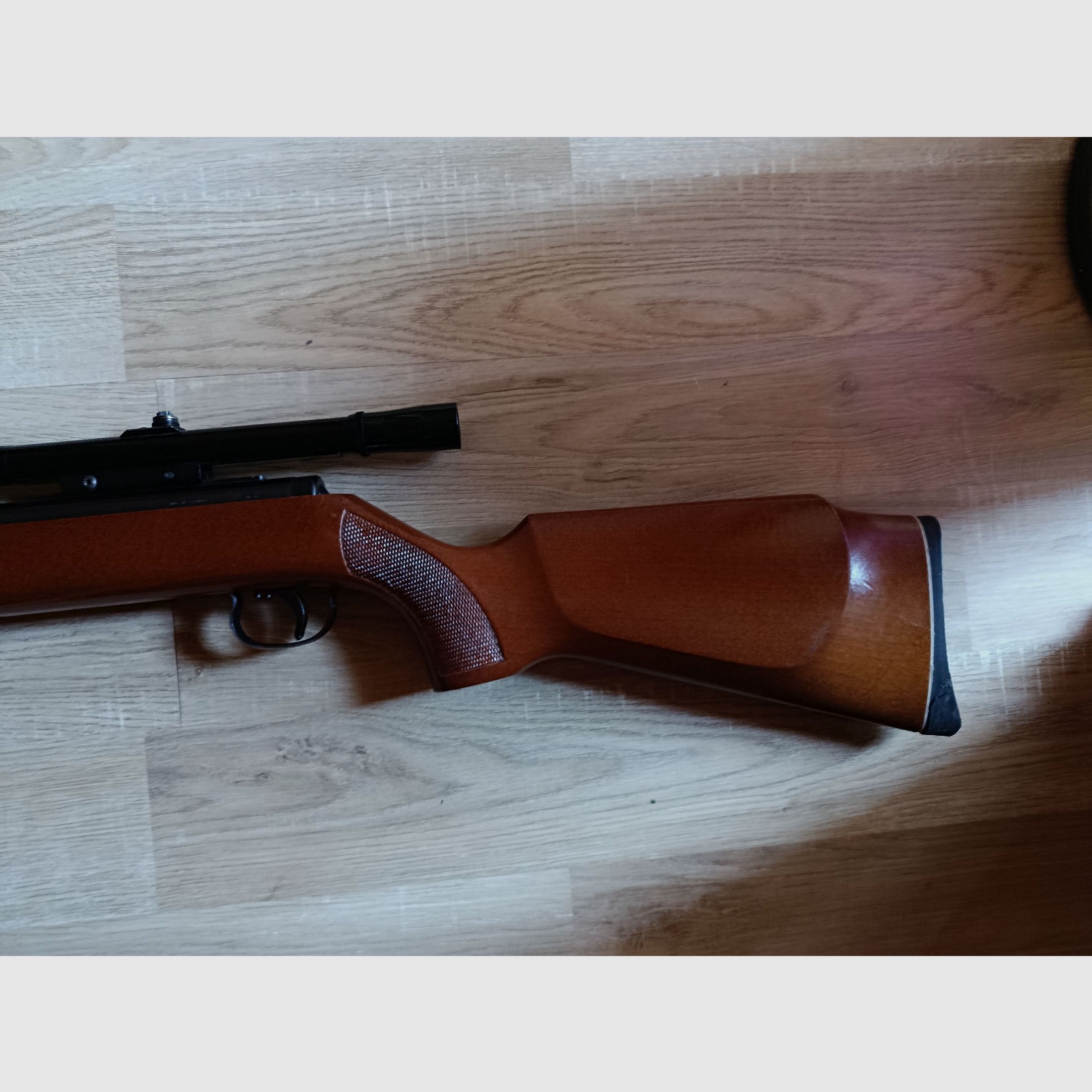 DIANA 35 avec marquage F