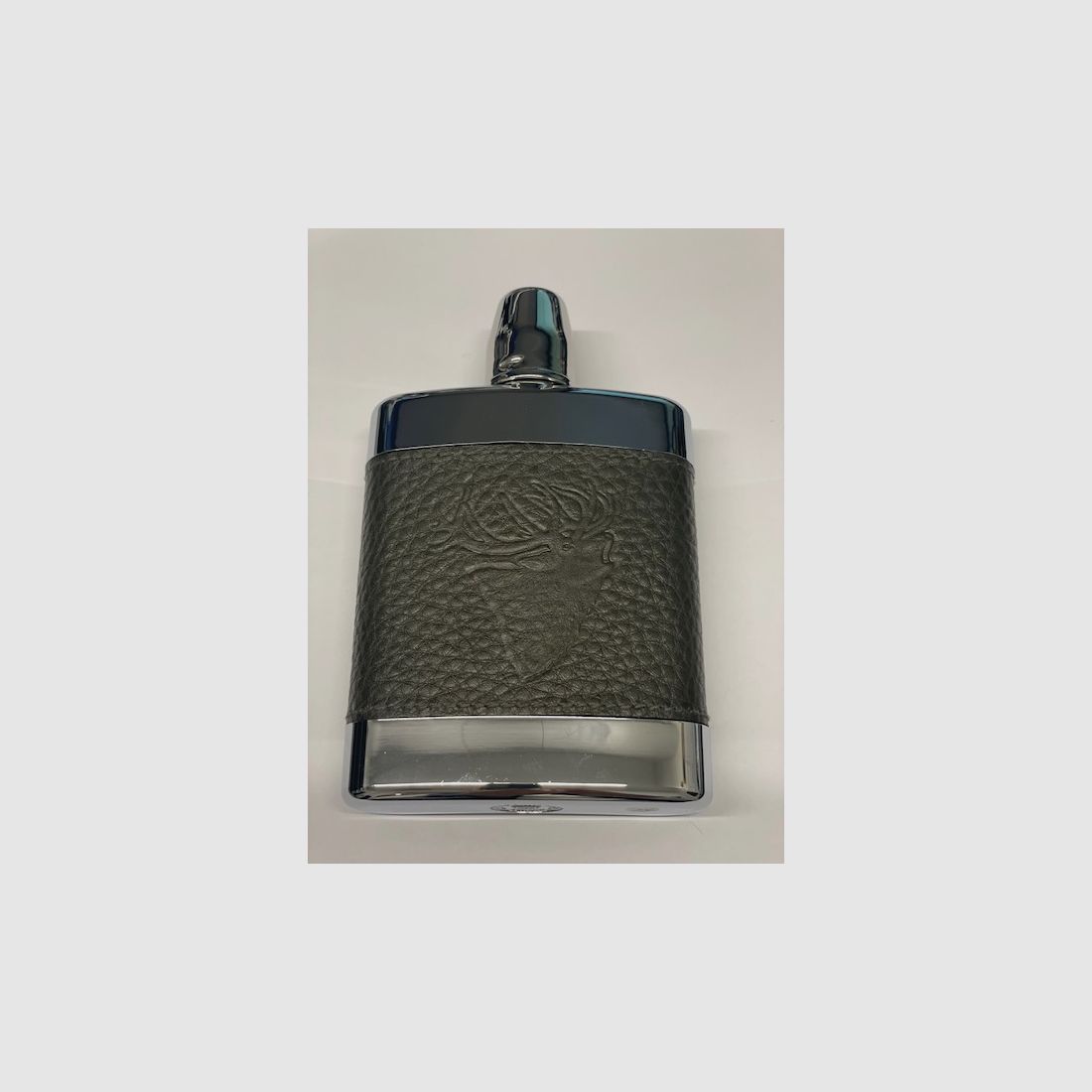 Flasque cerf en olive