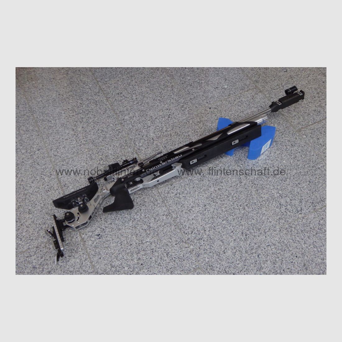 Feinwerkbau 800 X Alu Aufgelegtschießen, Rechtsausführung, Griff Größe L