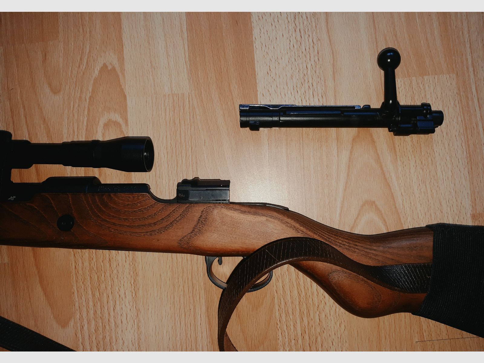 G&G Airsoft Karabiner 98K Echt hout CO2 grendelgeweer 6mm BB MET HEEL VEEL ACCESSOIRES - DIRECT SCHIETKLAAR, afbeelding 3 van 8