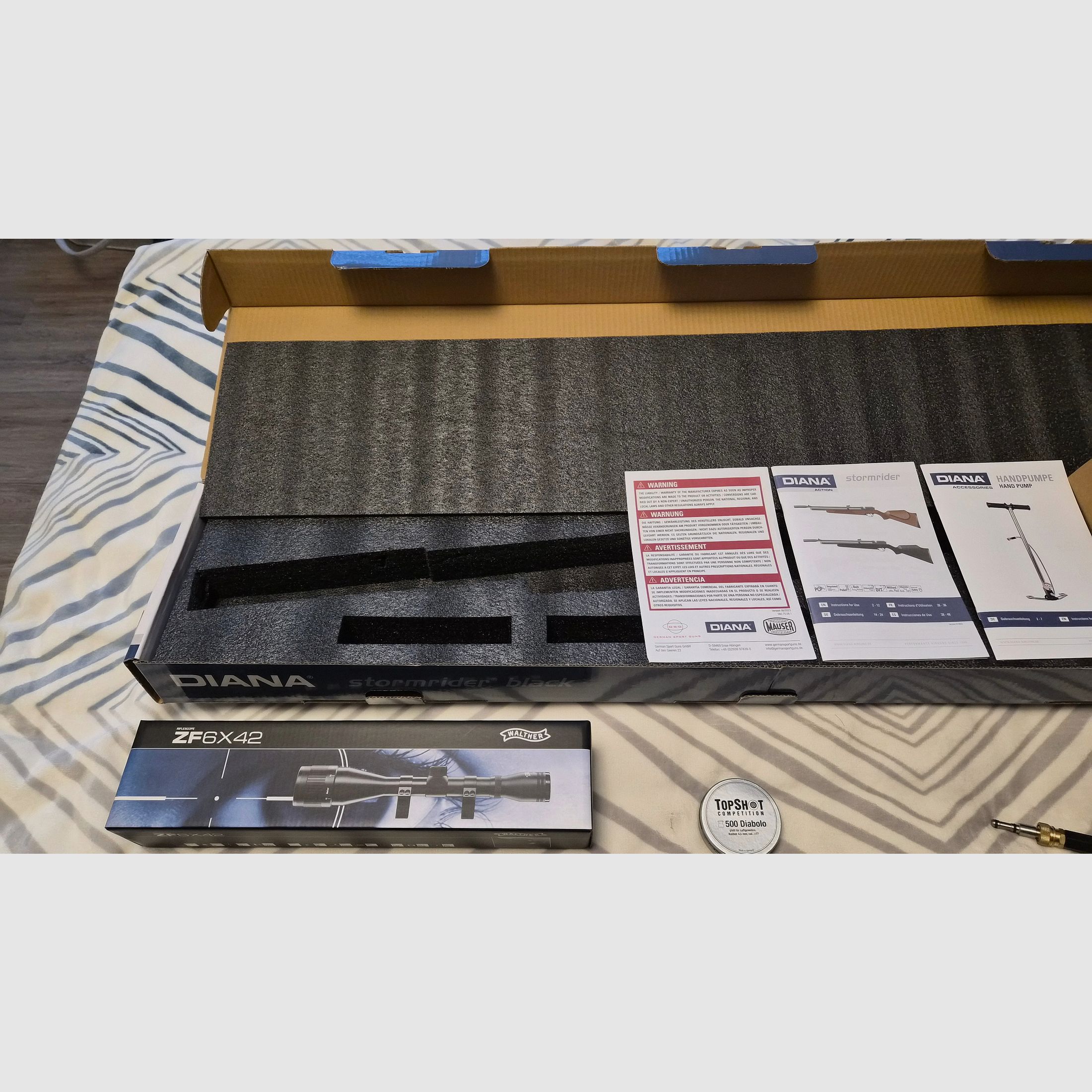 DIANA Stormrider Kaliber 4.5 mit Zielfernrohr und Pressluftpumpe