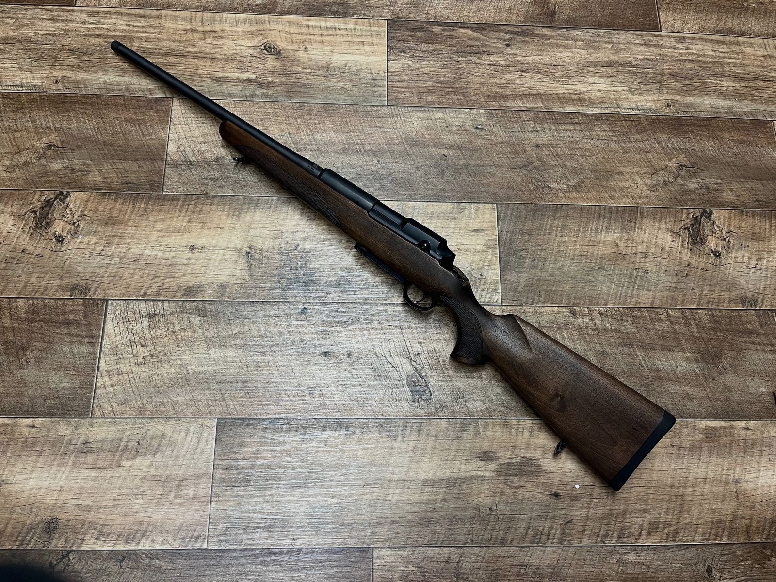 Mauser M 25 Pure SET with ZF 2-12x50 and titanium silencer available immediately!