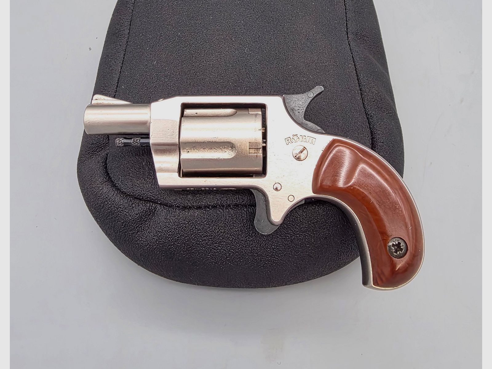 Röhm Little Joe Cal. .22 selten mit PTB 380 Revolver