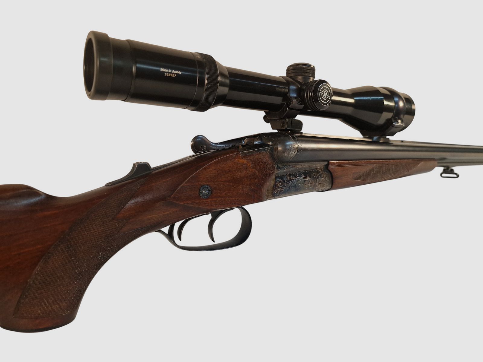 Taladro Suhler endurecido en Cal. 30-06 16/70 22 WinMag con Kahles 2,2-9x42