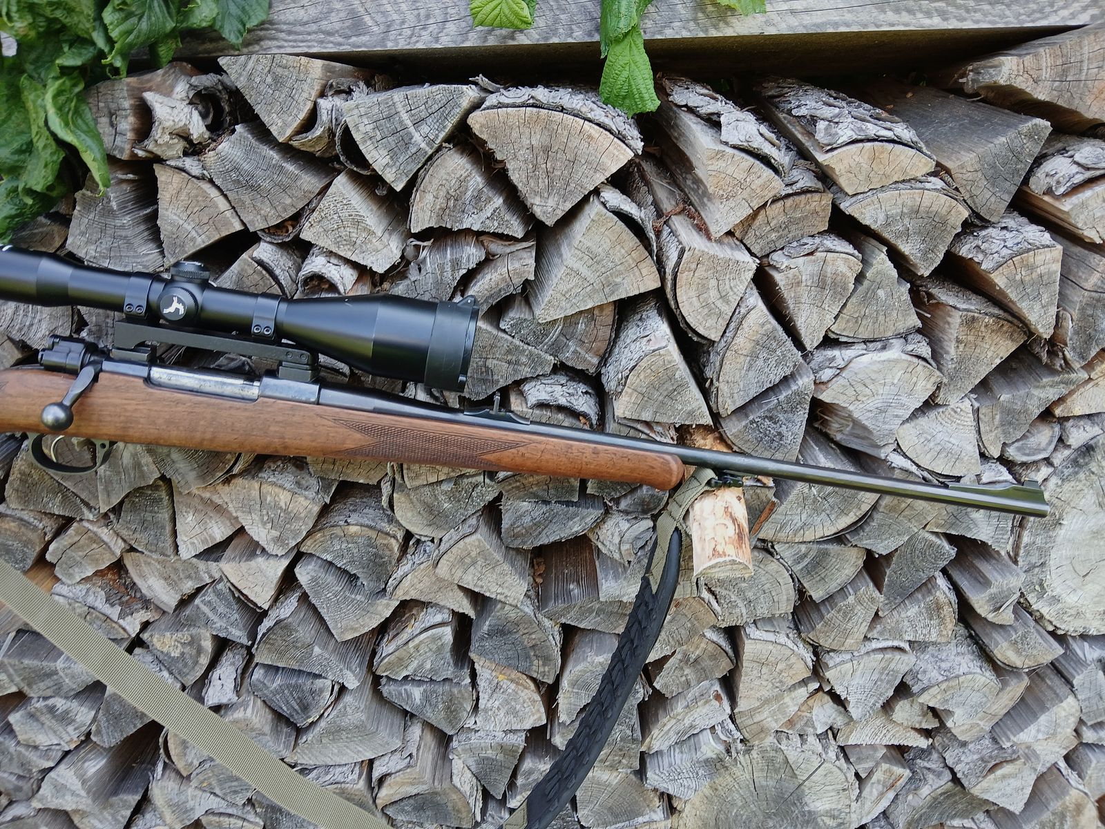 Repetierbüchse 98er von BRNO im Kaliber  .30-06 Spring. 