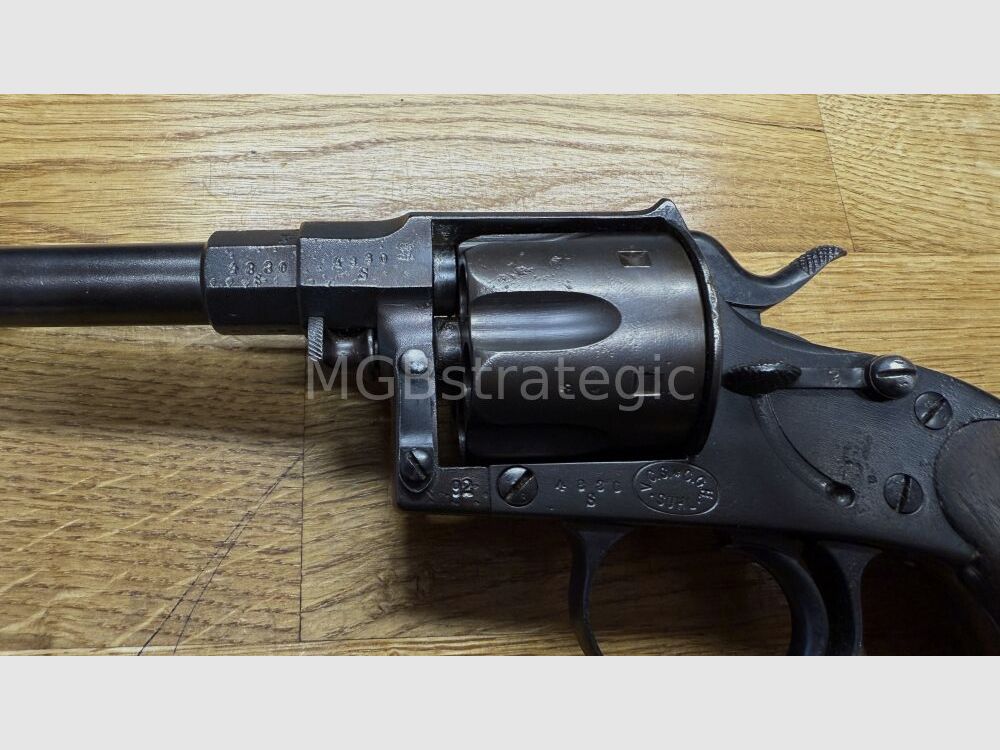 Erfurt M1883 und V.C.S. & C.G.H. Suhl M1883 / Reichsrevolver