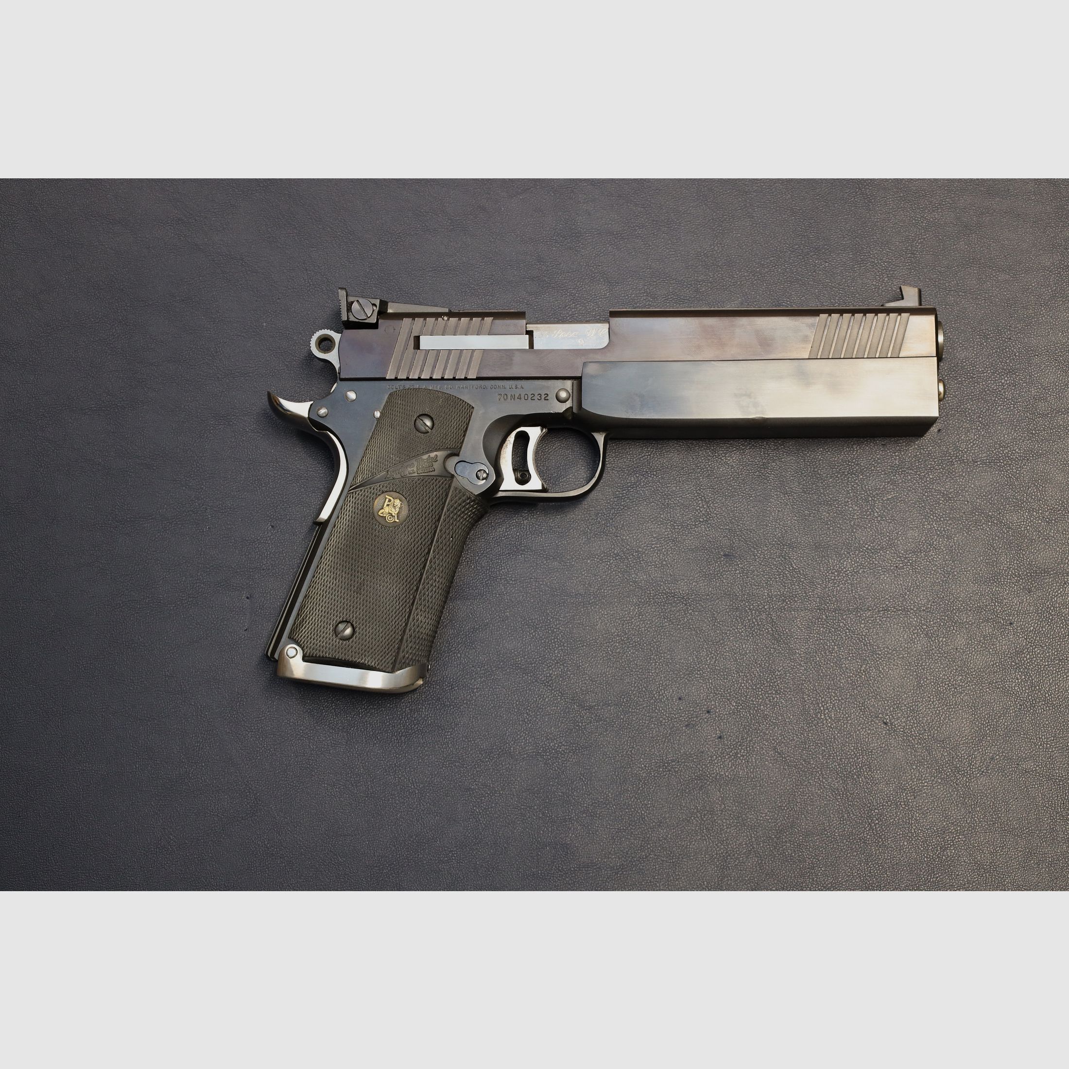 Wykonany na zamówienie 1911 r. kolekcjonerski egzemplarz kal. .38Special Wadcutter