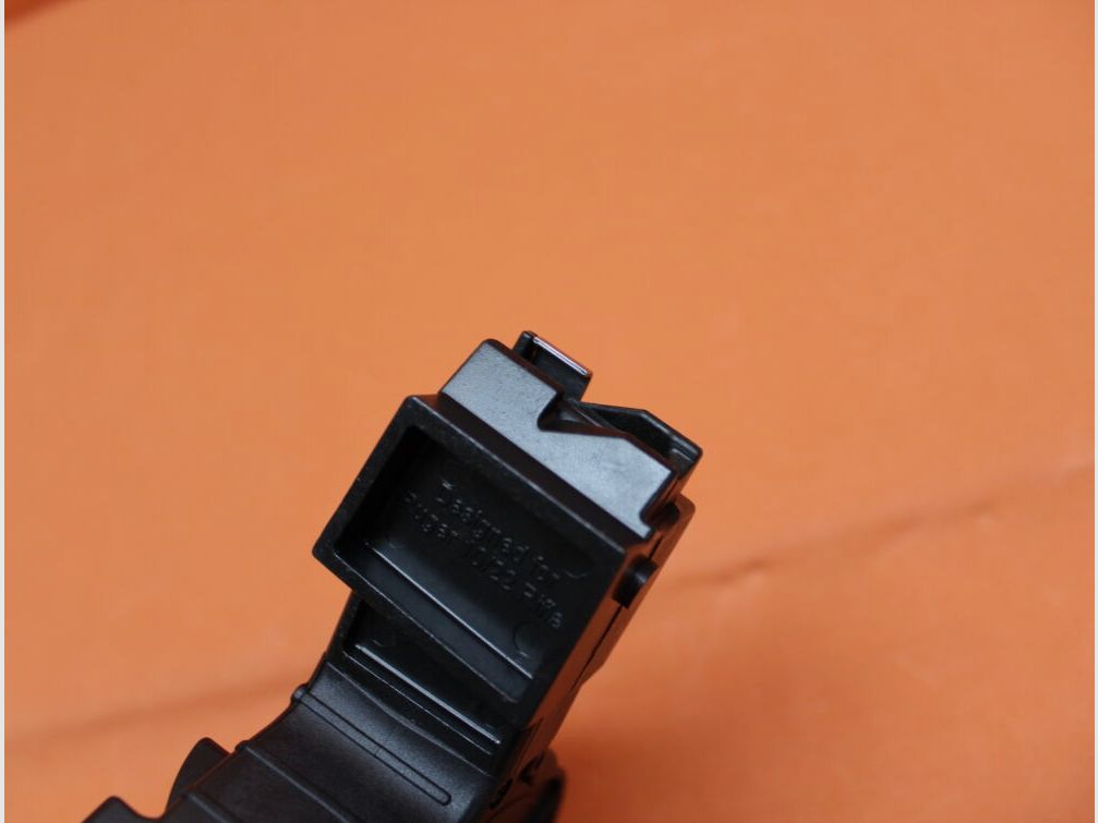 GSG German Sport Guns Ruger 10/22: Revista German Sport Guns 110 disparos .22lr polímero negro (revista de tambor)